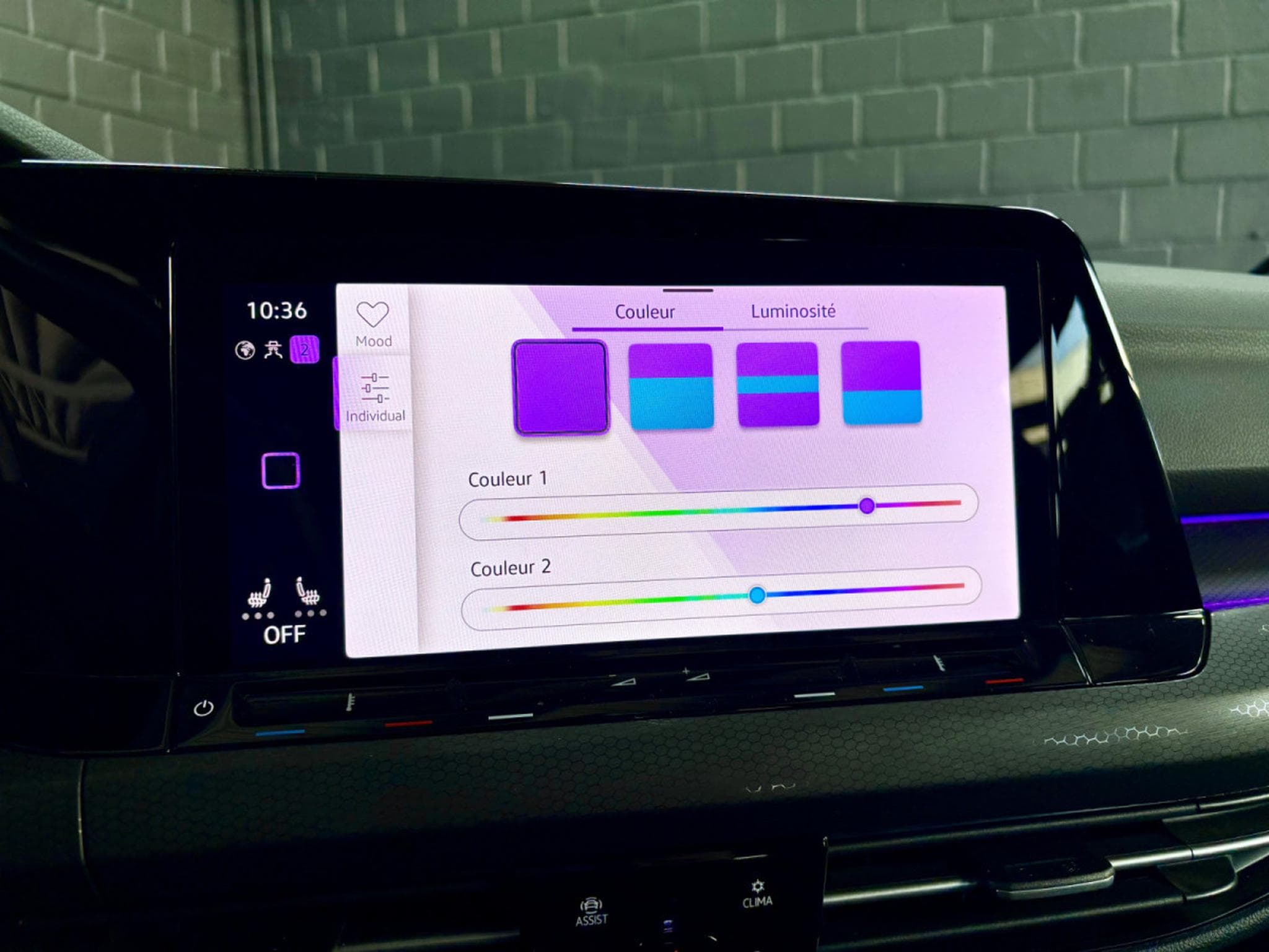 VW Golf GTI 2.0 TSI 245CV DSG7  * ACC *CAM* BLACK STYLE* ALARME* (2024) - Photo 12