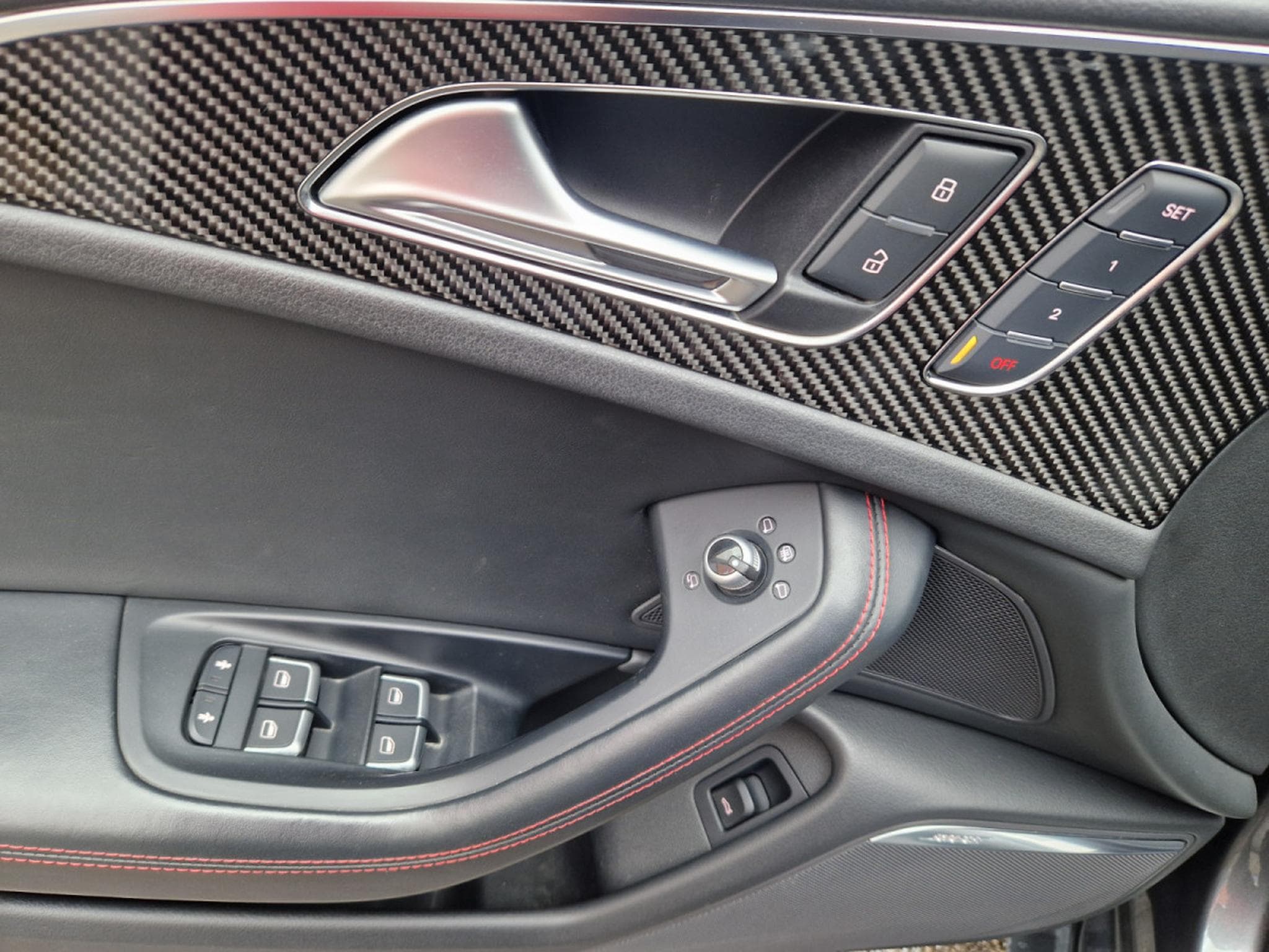 Audi RS6 Avant 4.0 TFSI 560 CV Quattro Garantie 12 Mois (2014) - Photo 12