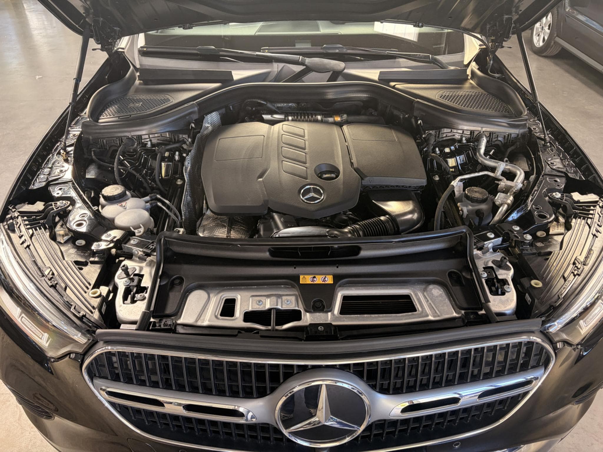 Mercedes CLC 220 d 2.0 4Matic Advanced (2023) - Photo 11