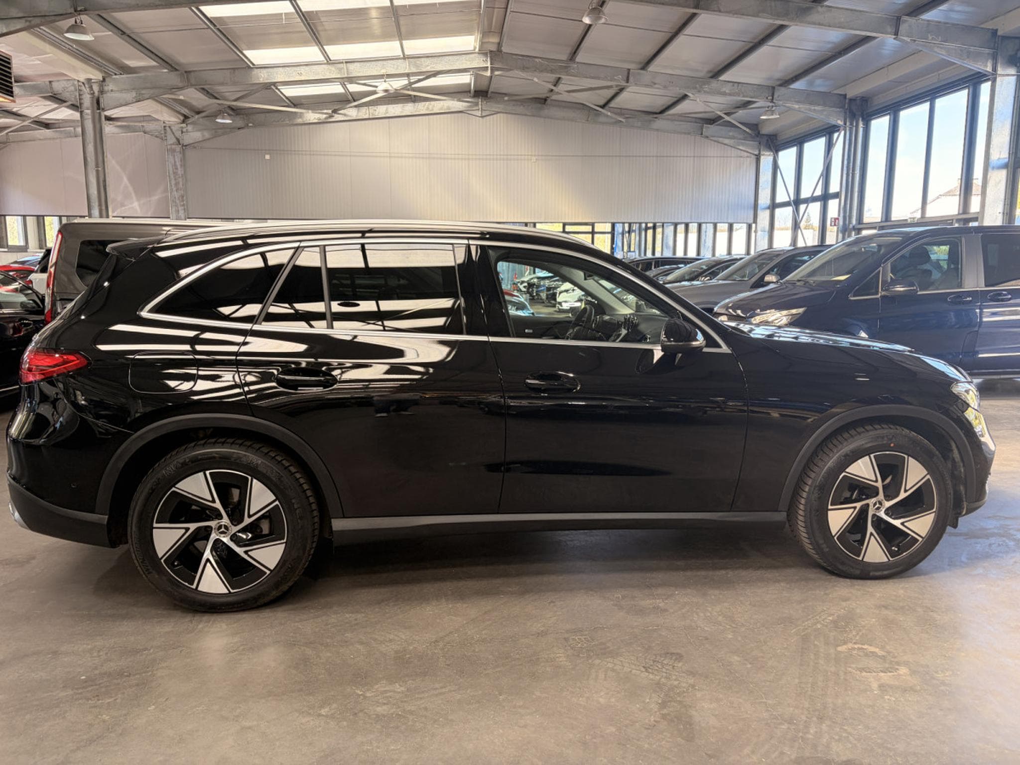 Mercedes CLC 220 d 2.0 4Matic Advanced (2023) - Photo 2