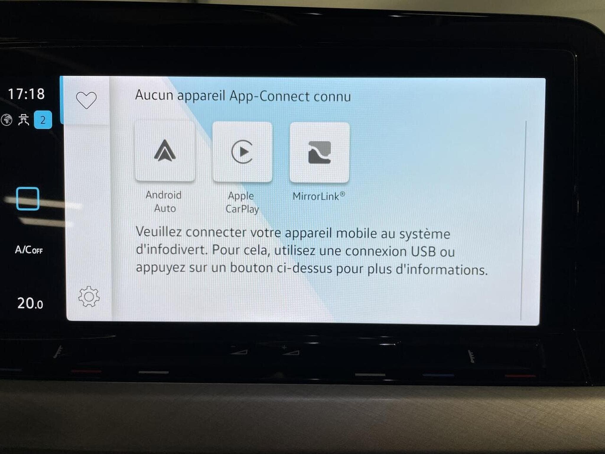 VW Golf VIII 1.0 TSI 110 LIFE GPS CARPLAY VIRTUAL COCKPIT (2022) - Photo 4