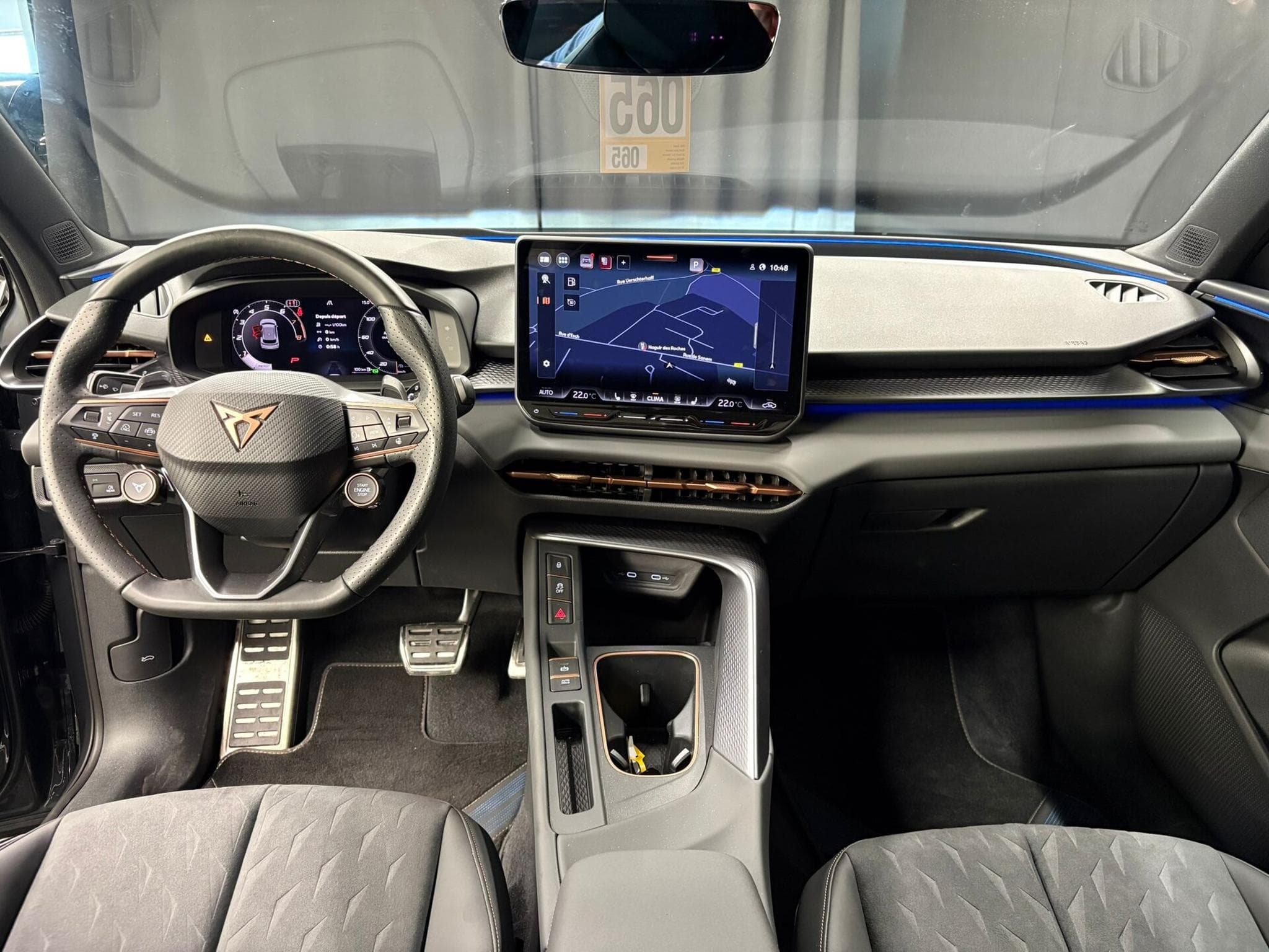 Cupra Terramar VZ 2.0 TSI 265cv 4x4 PANO/ATTELAGE/CAM360 (2026) - Photo 7