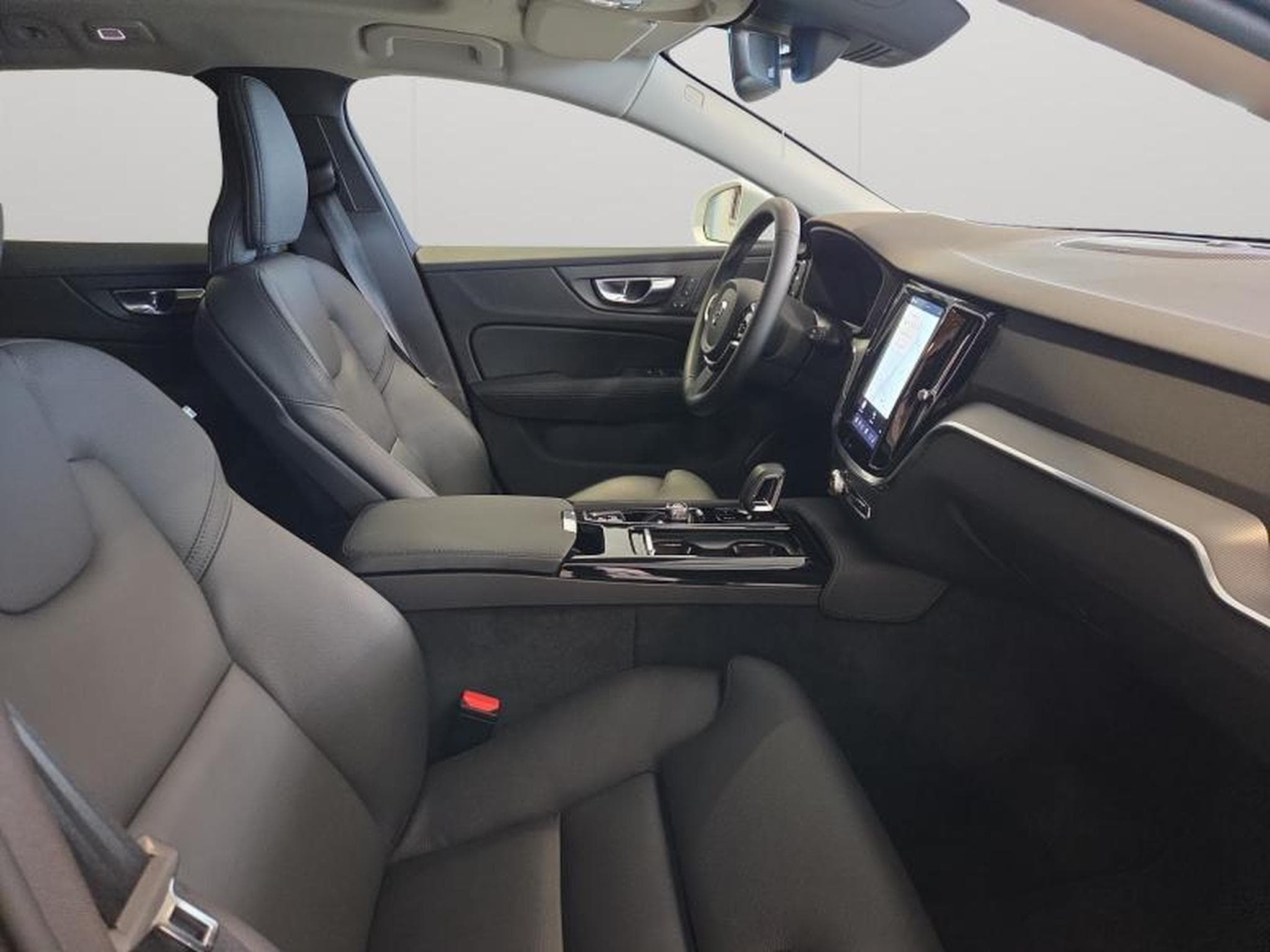 Volvo V60 T6 Plus Bright  / Hybride (2025) - Photo 15