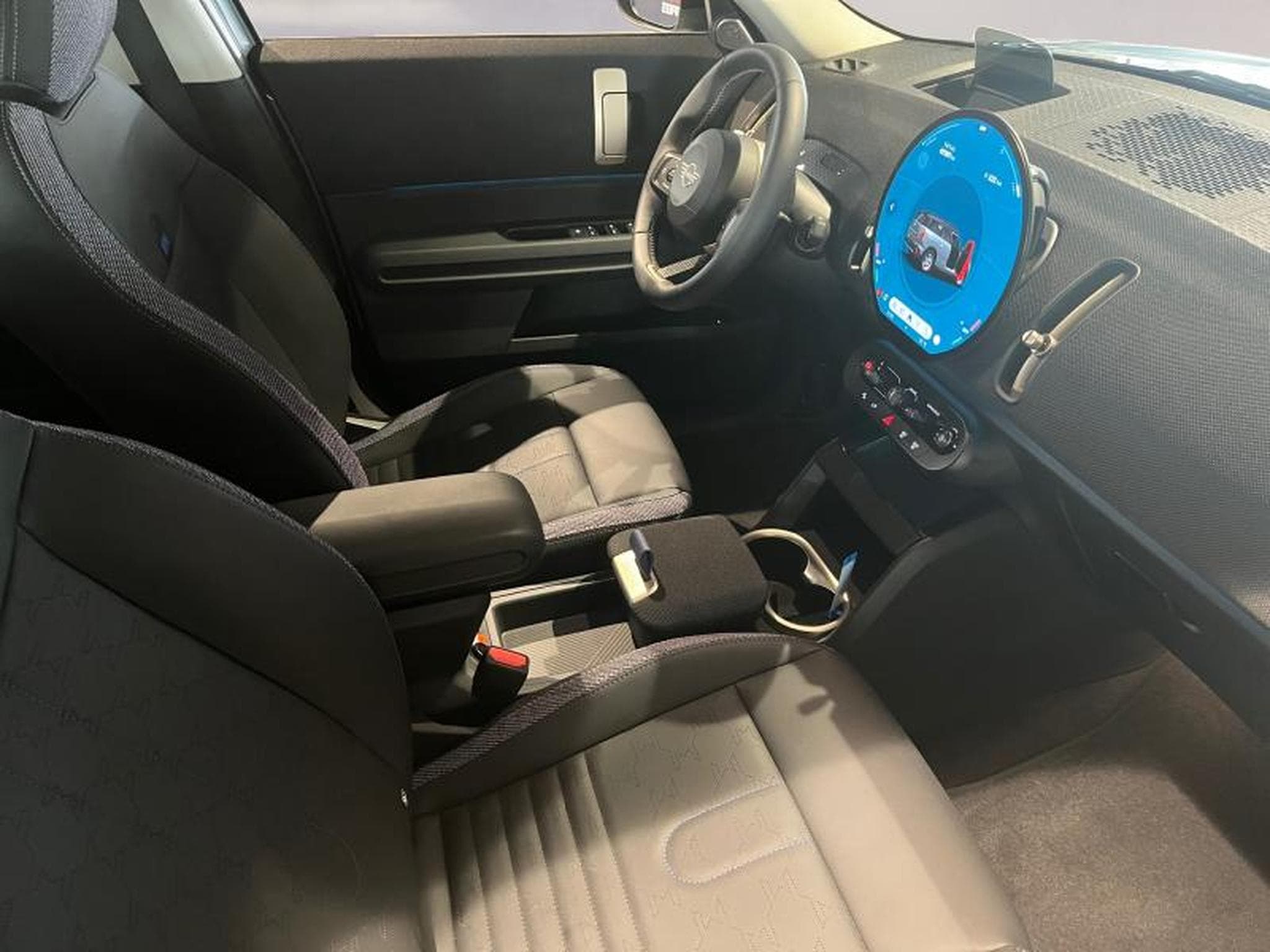 MINI Cooper Countryman ALL4 (2025) - Photo 11