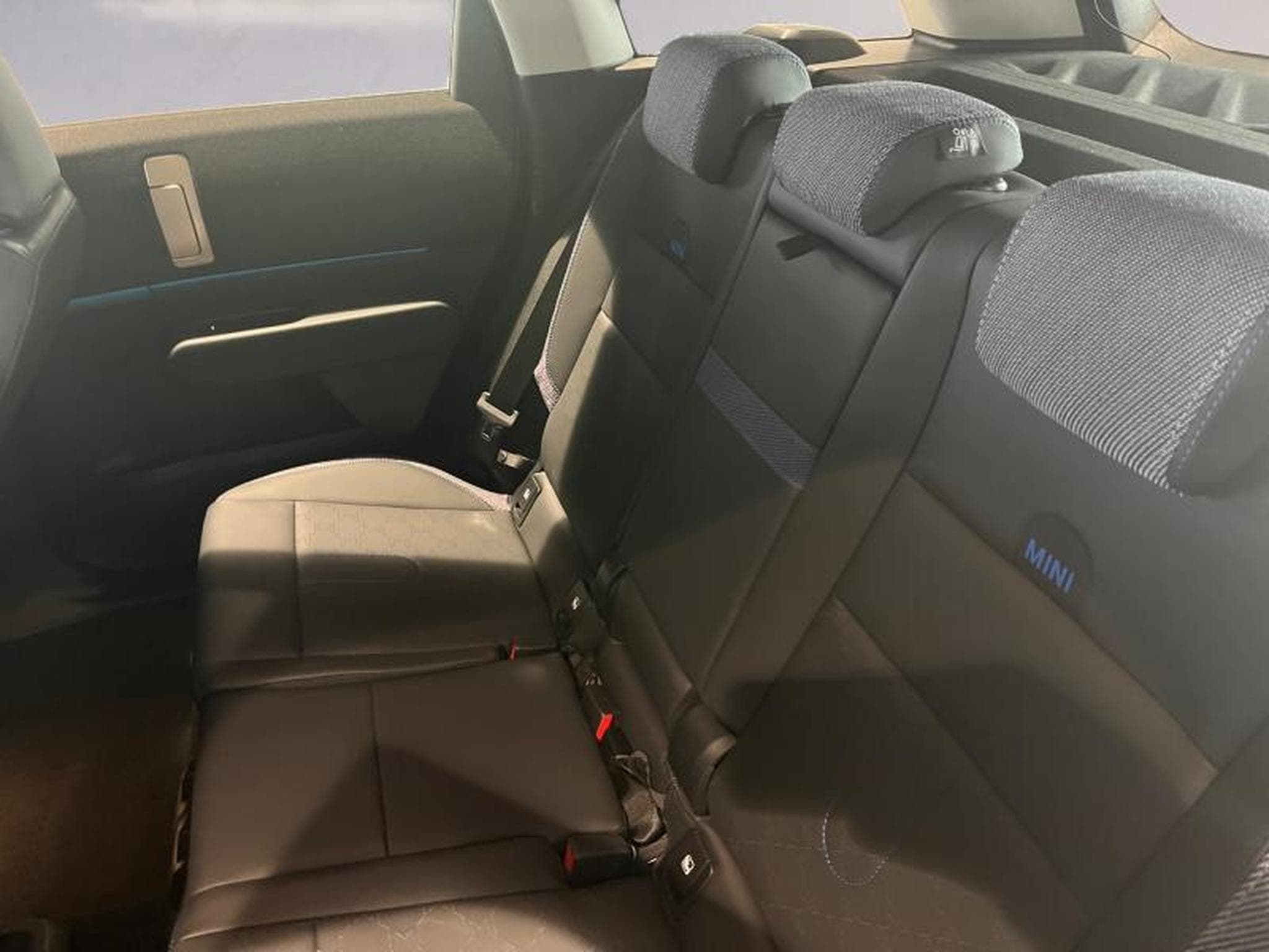 MINI Cooper Countryman ALL4 (2025) - Photo 12