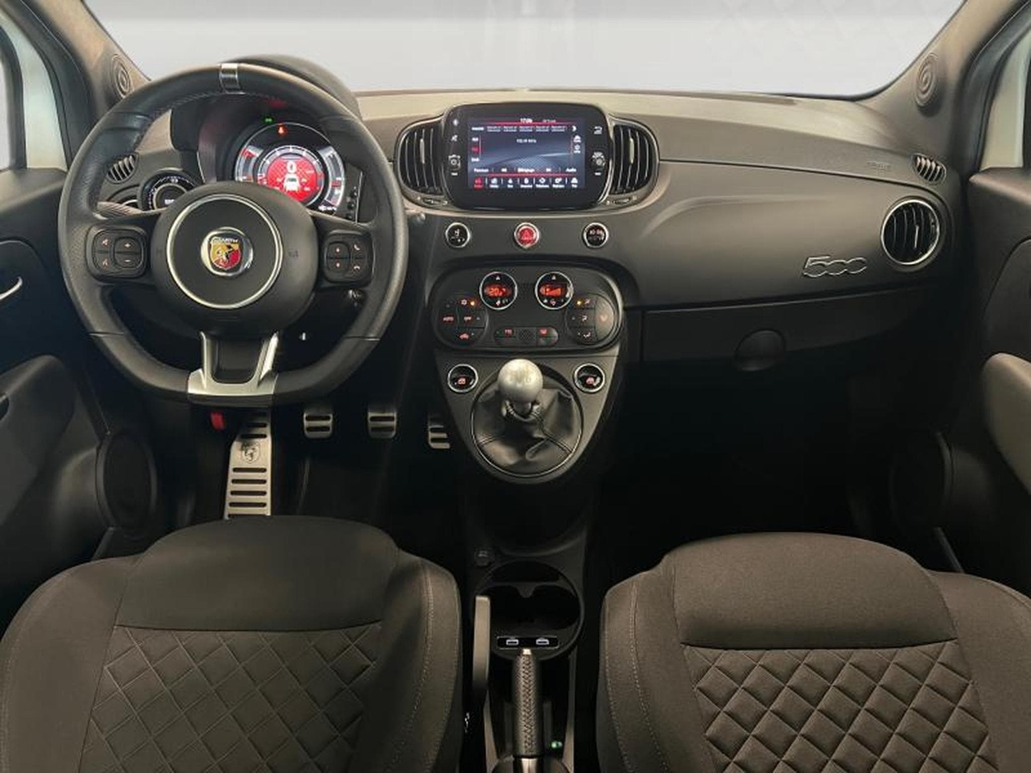 Abarth 500 595 (2023) - Photo 7