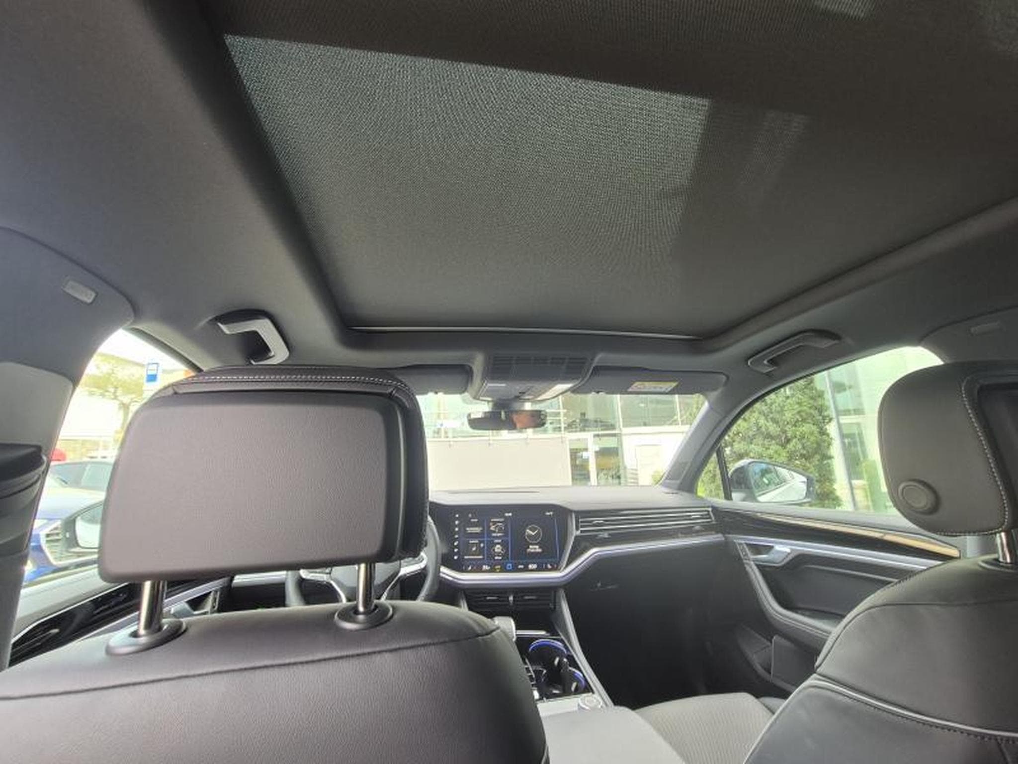 VW Touareg III R-Line Final Edition (2026) - Photo 10