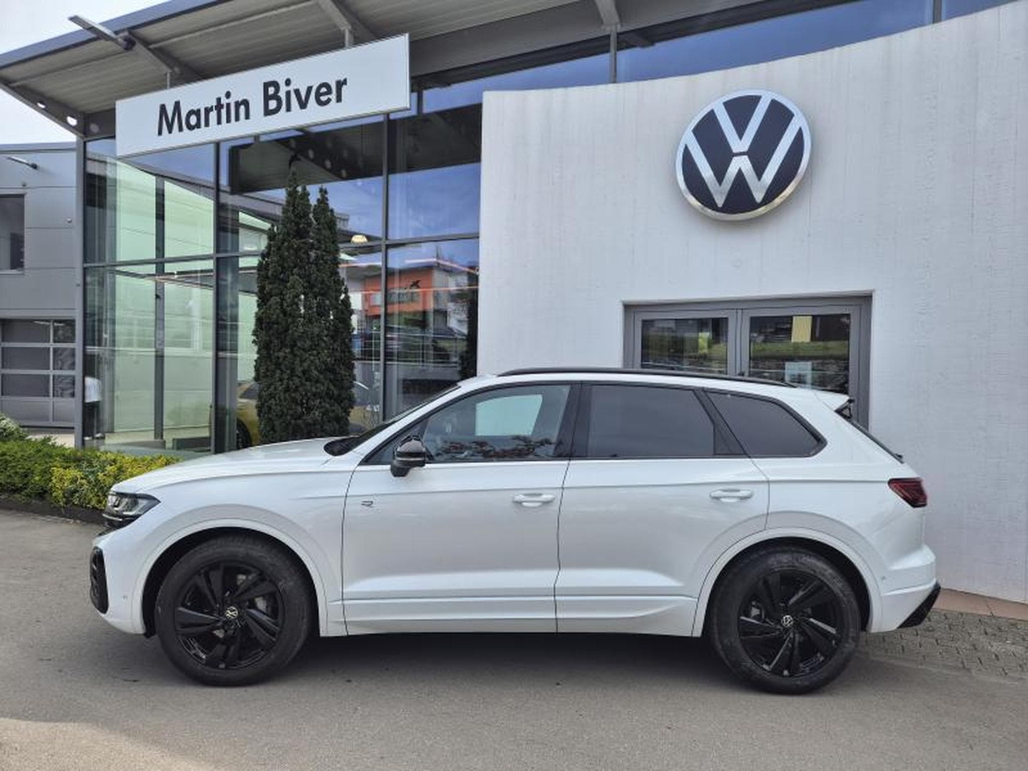 VW Touareg III R-Line Final Edition (2026) - Photo 2