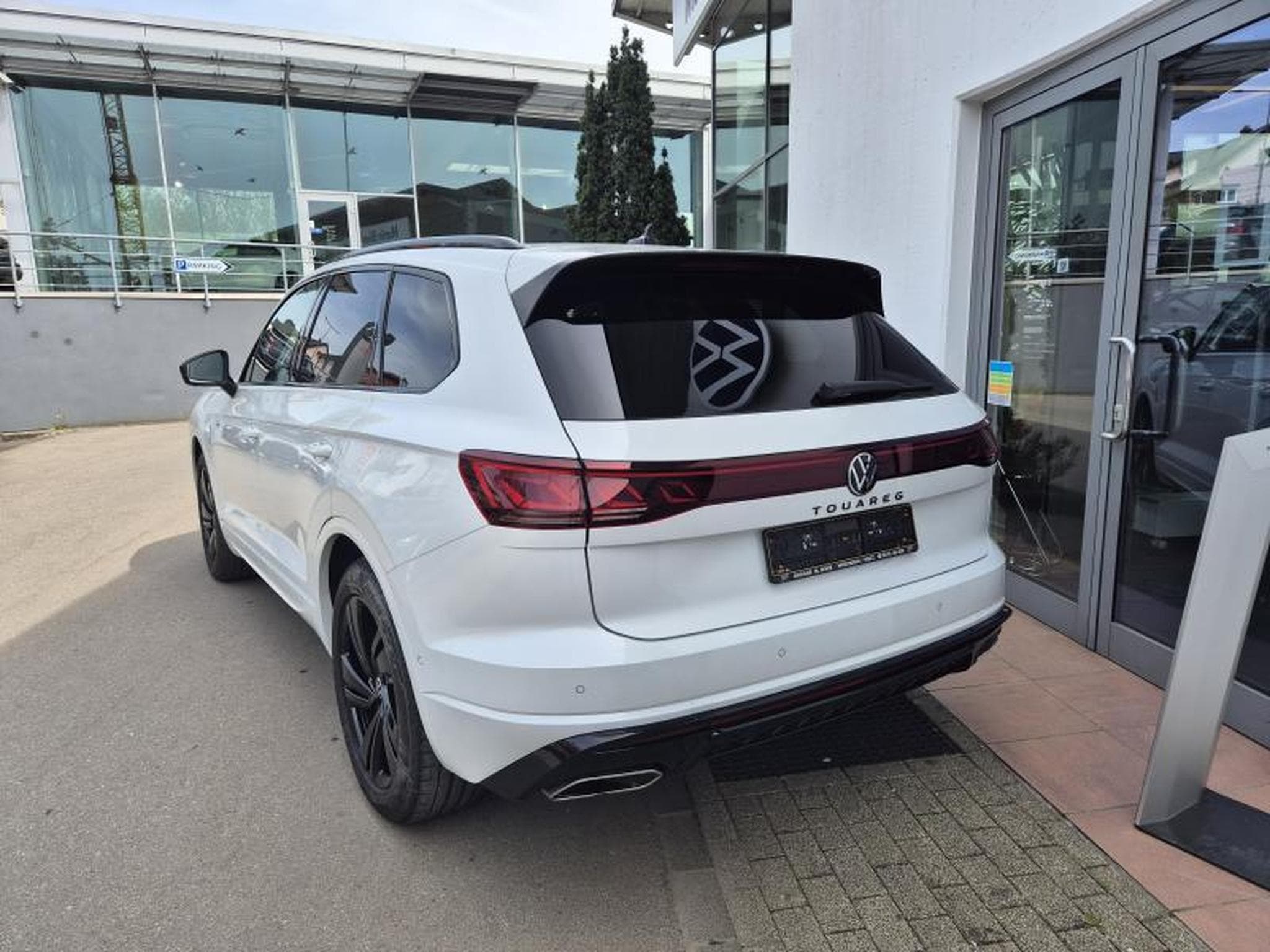 VW Touareg III R-Line Final Edition (2026) - Photo 4