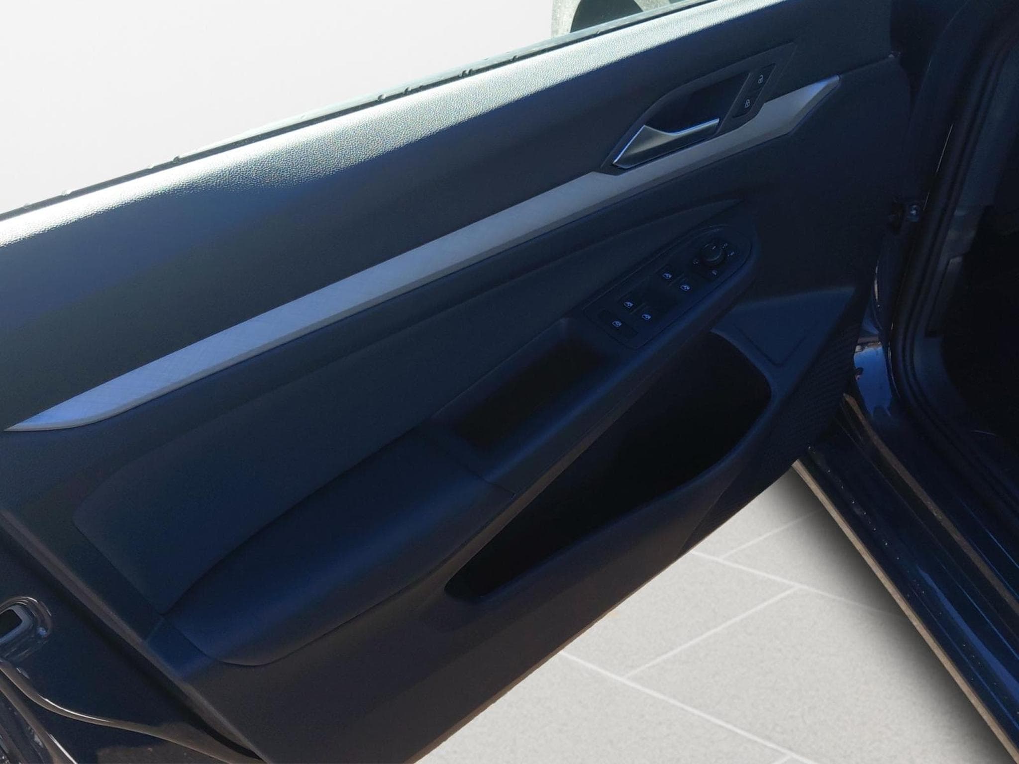 VW Golf 1.5 TSI OPF (2026) - Photo 16