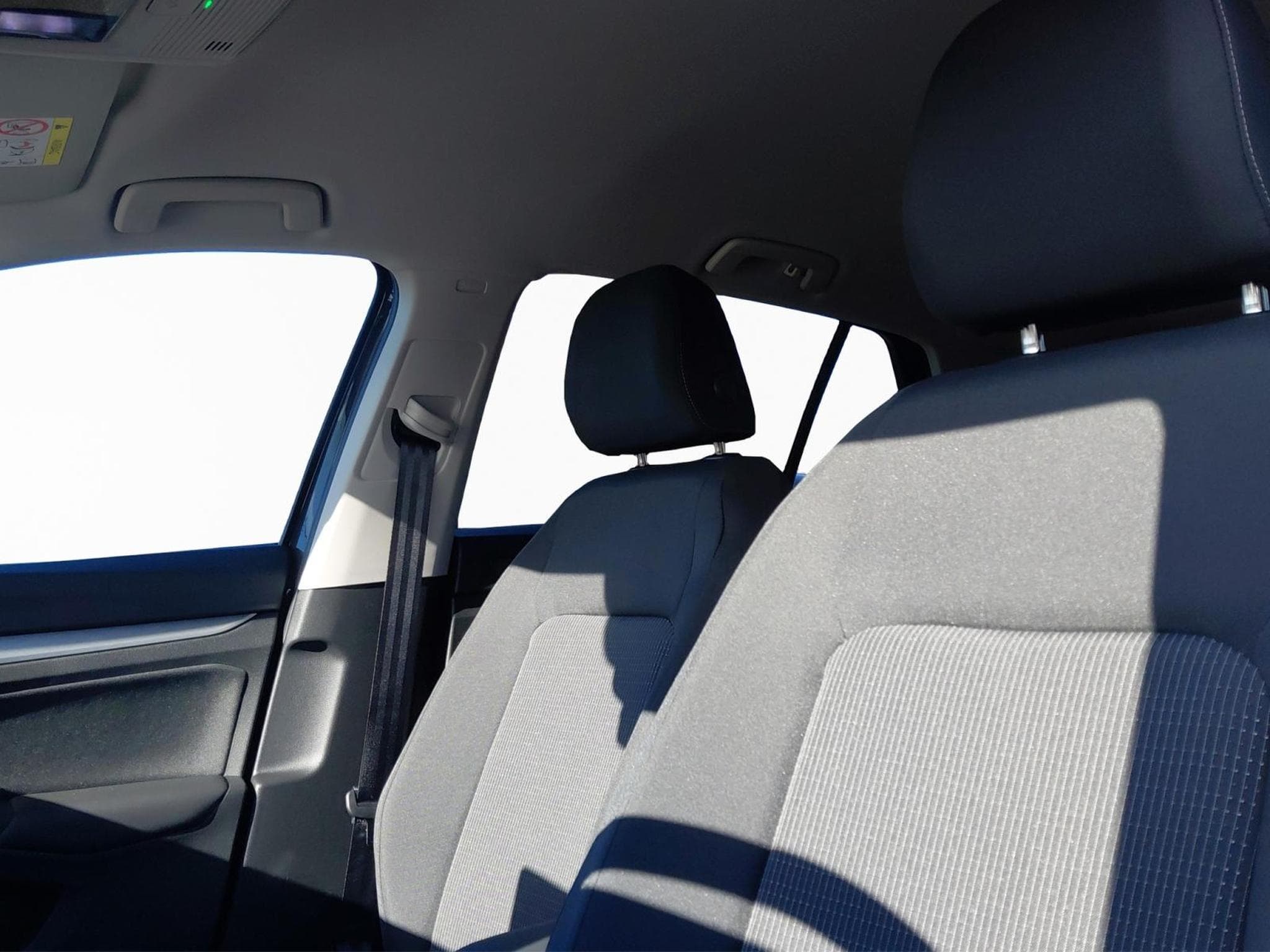 VW Golf 1.5 TSI OPF (2026) - Photo 17