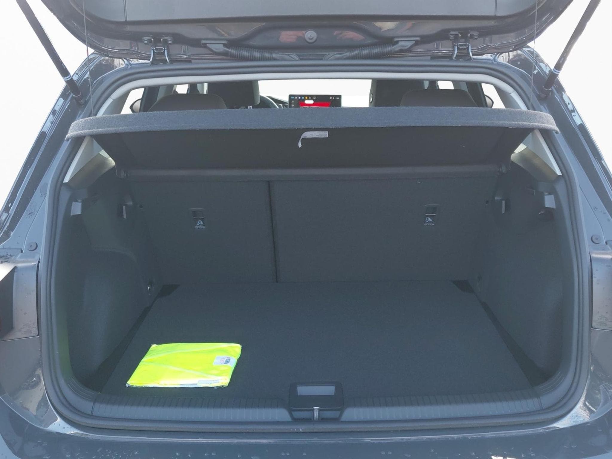 VW Golf 1.5 TSI OPF (2026) - Photo 19
