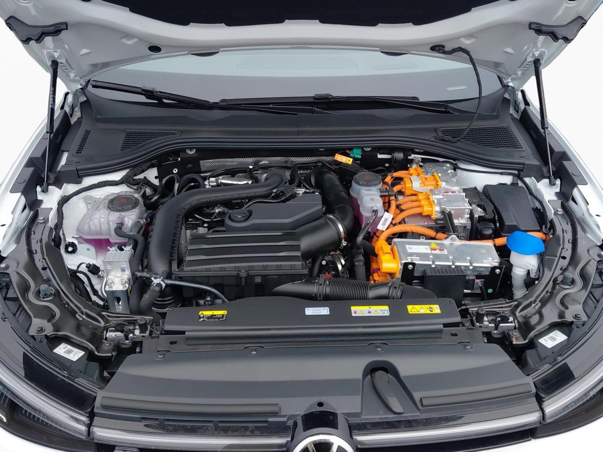 VW Passat R-Line (2026) - Photo 20