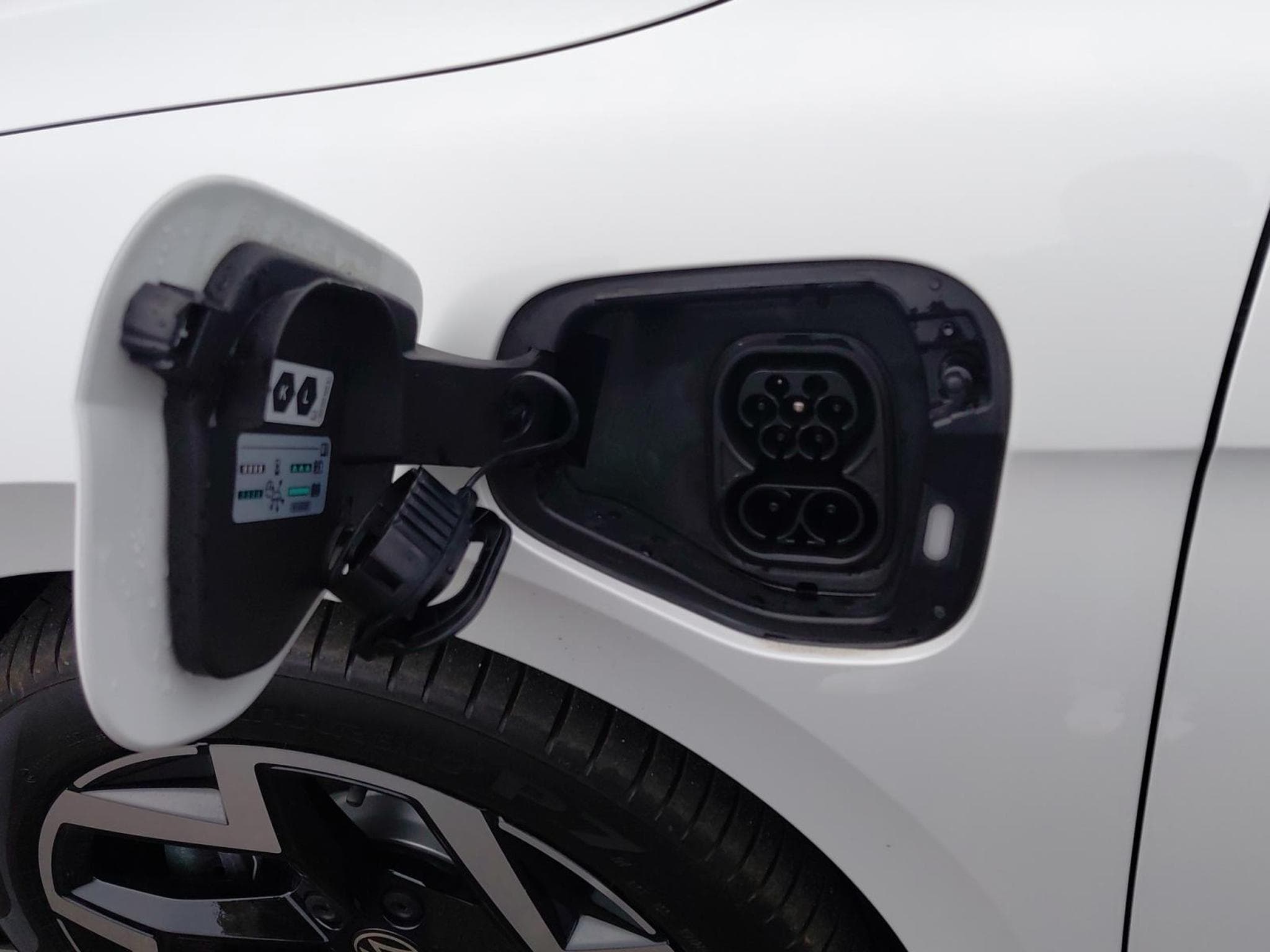 VW Passat R-Line (2026) - Photo 21