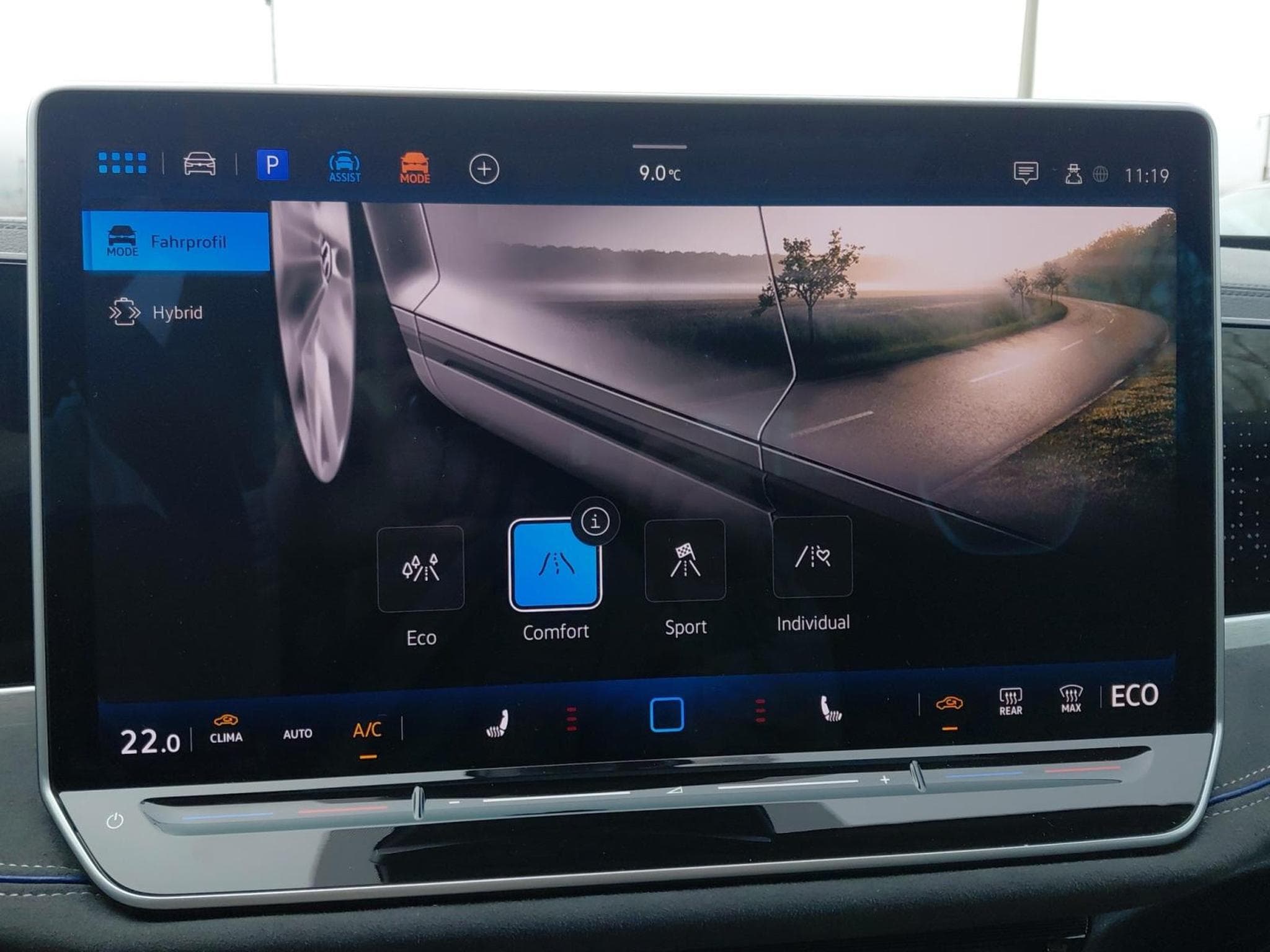 VW Passat R-Line (2026) - Photo 25