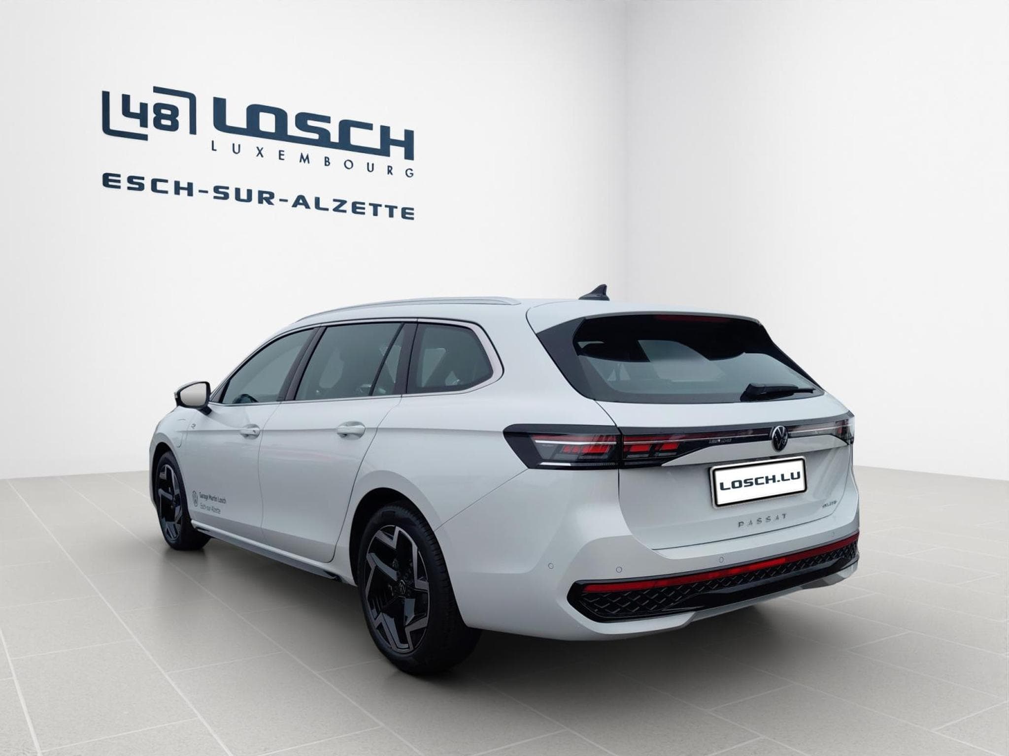 VW Passat R-Line (2026) - Photo 4