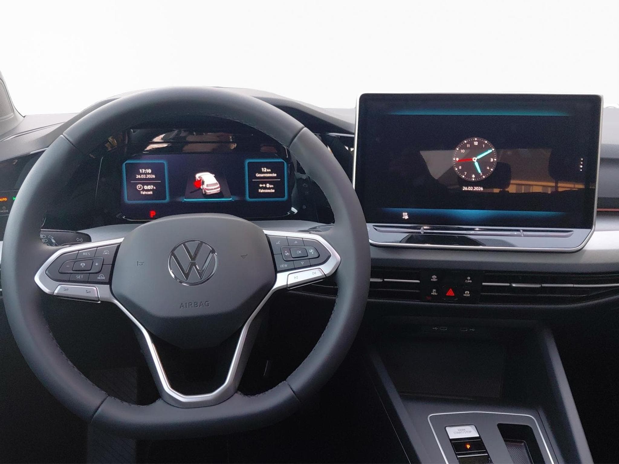 VW Golf Life (2026) - Photo 12