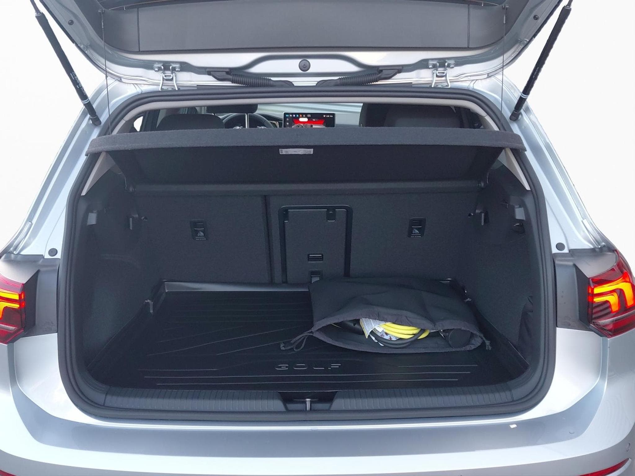 VW Golf Life (2026) - Photo 19