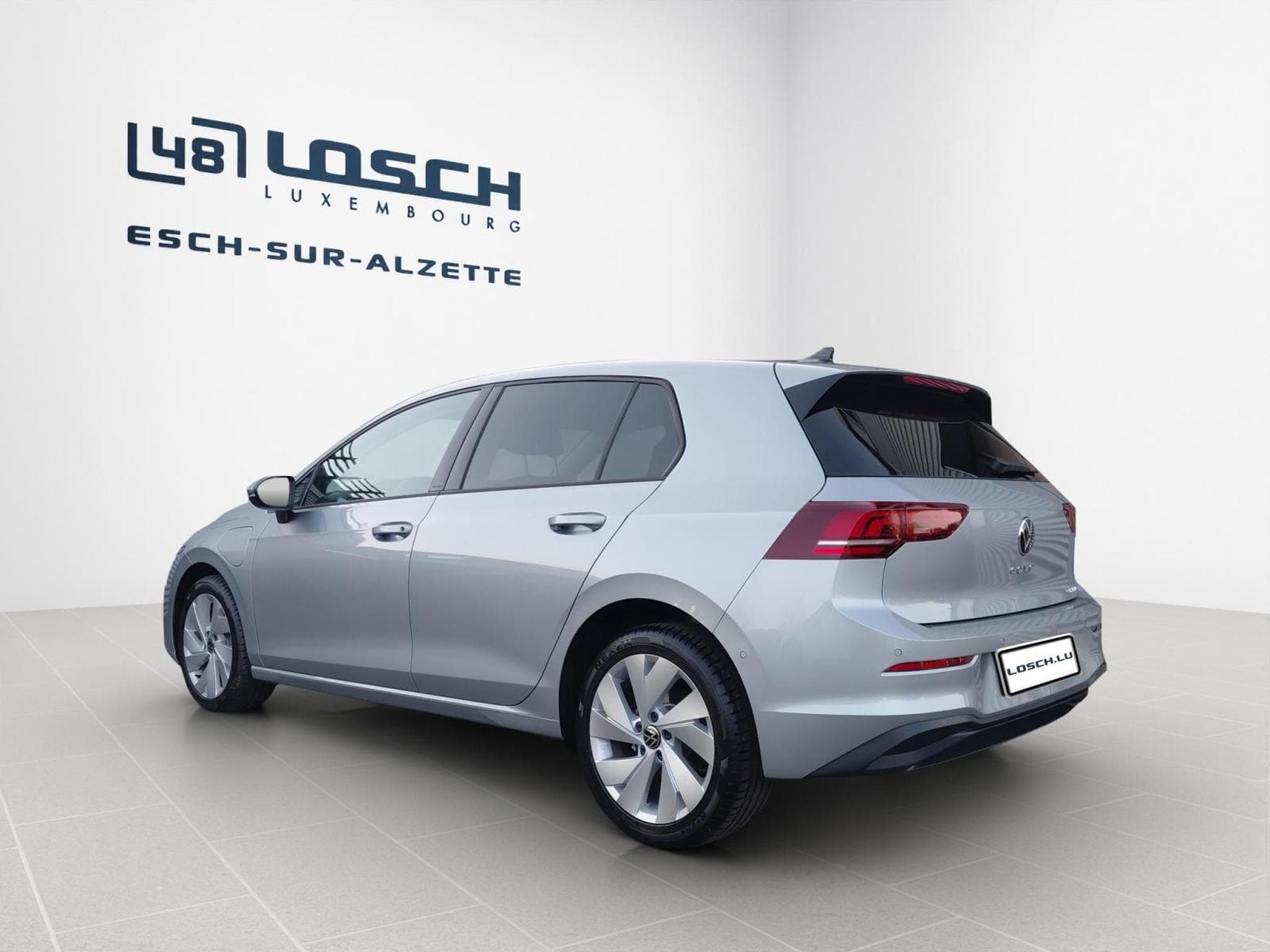 VW Golf Life (2026) - Photo 4