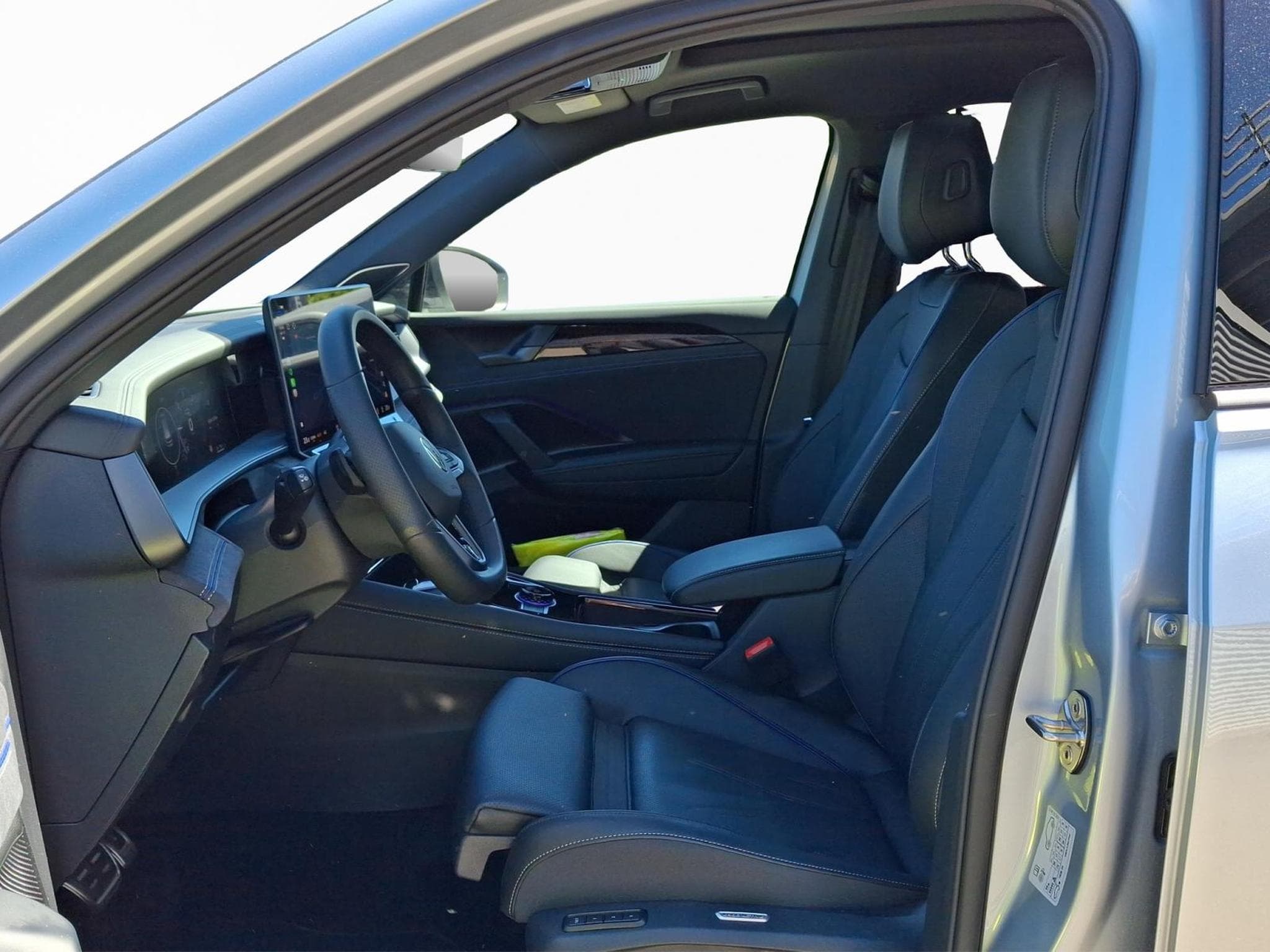 VW Tayron R-Line (2026) - Photo 15