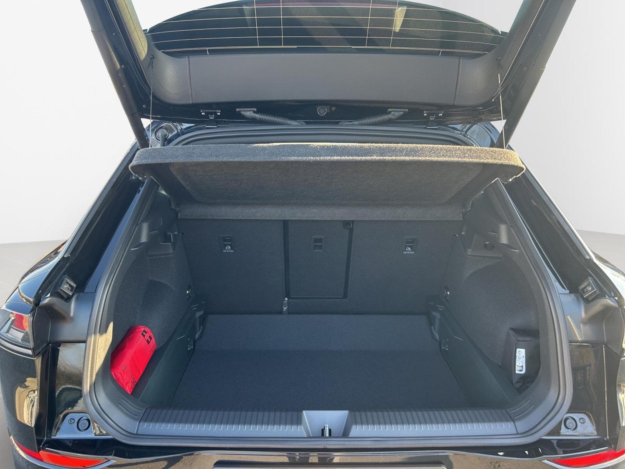 VW T-Roc R-Line (2026) - Photo 19