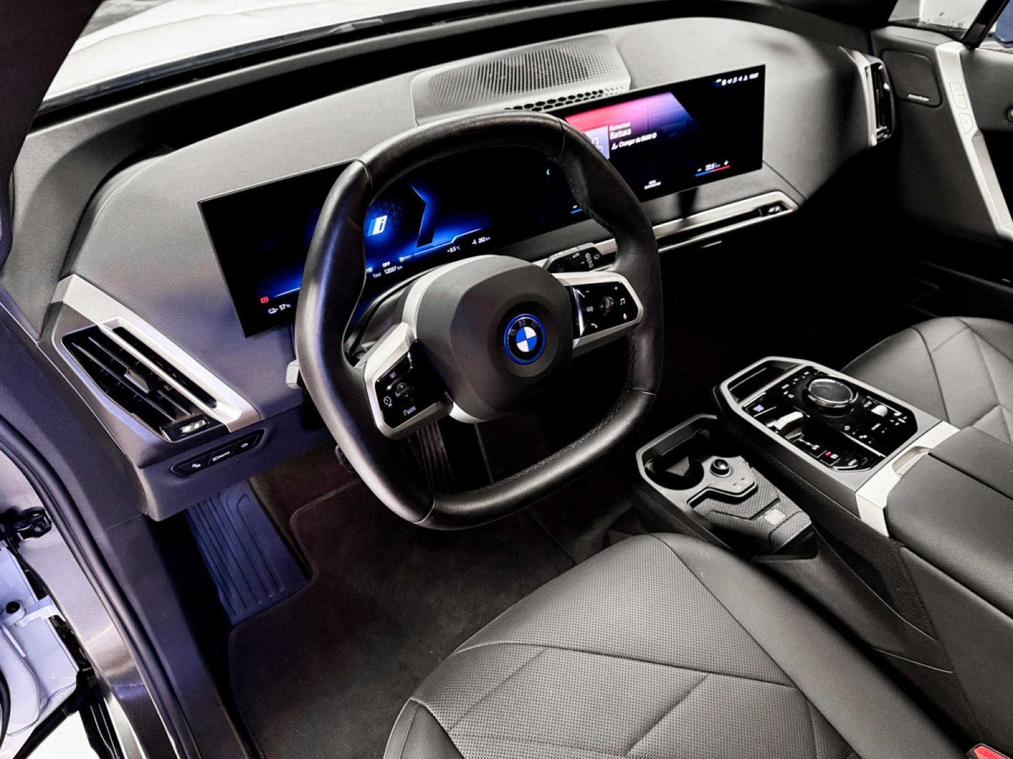 BMW iX 50 xDrive / M SPORT / HK / PANO / 360 (2023) - Photo 9