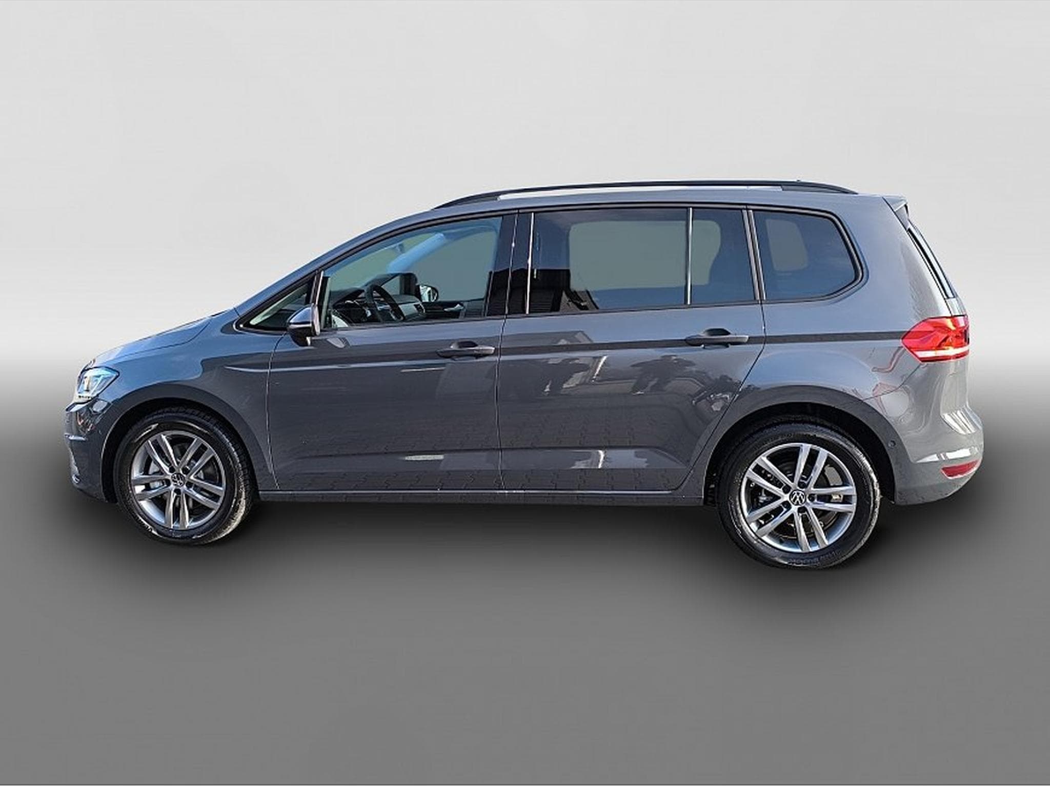 VW Touran (2025) - Photo 4