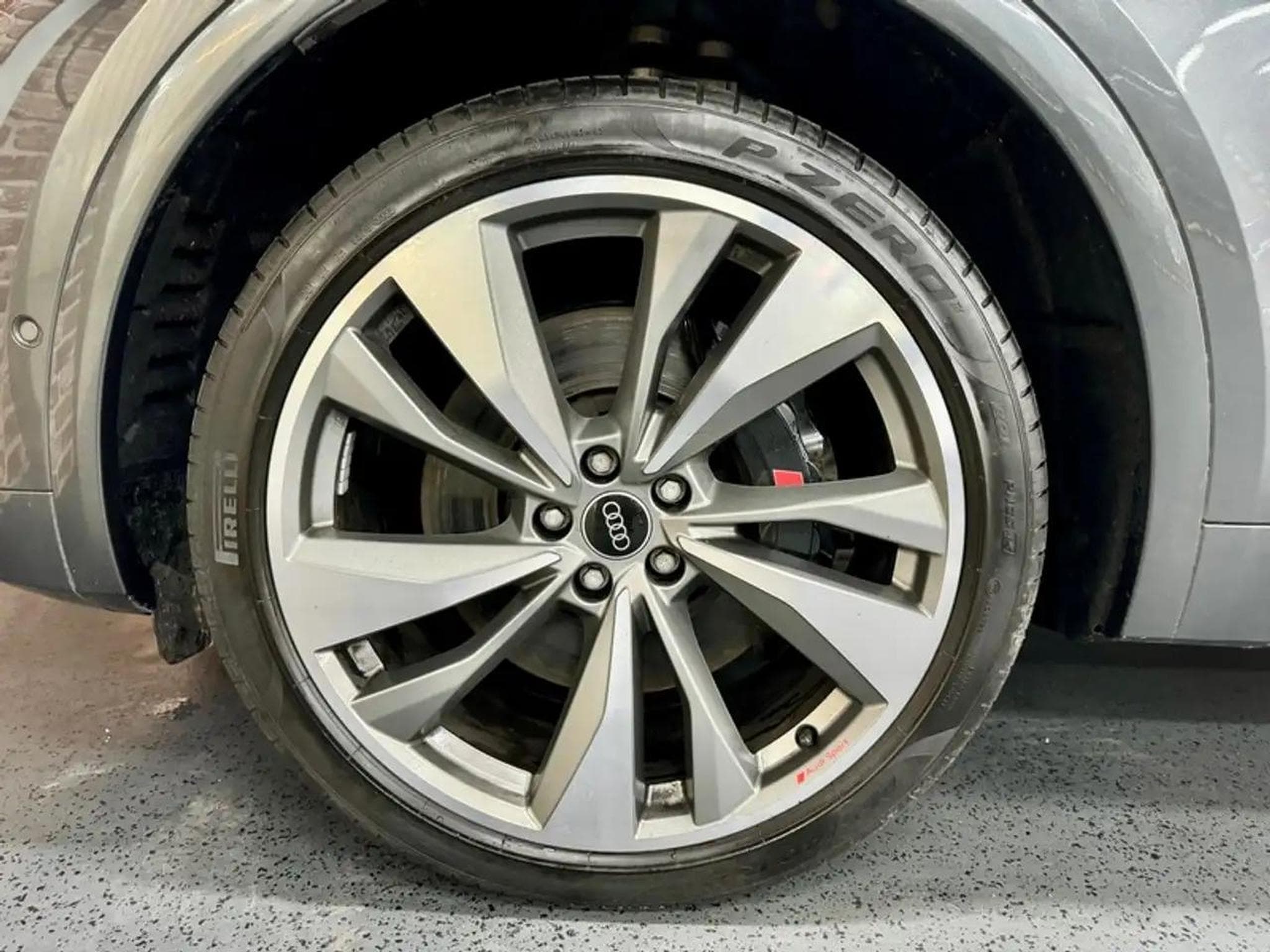 Audi SQ5 (2023) - Photo 3