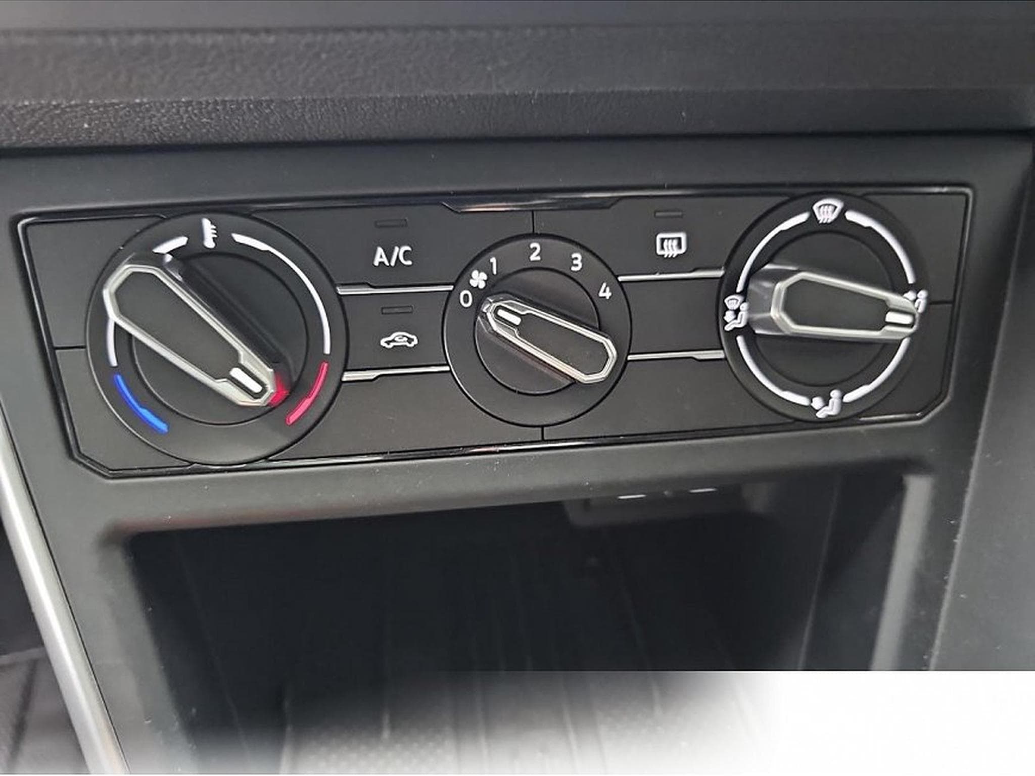VW Polo (2026) - Photo 10