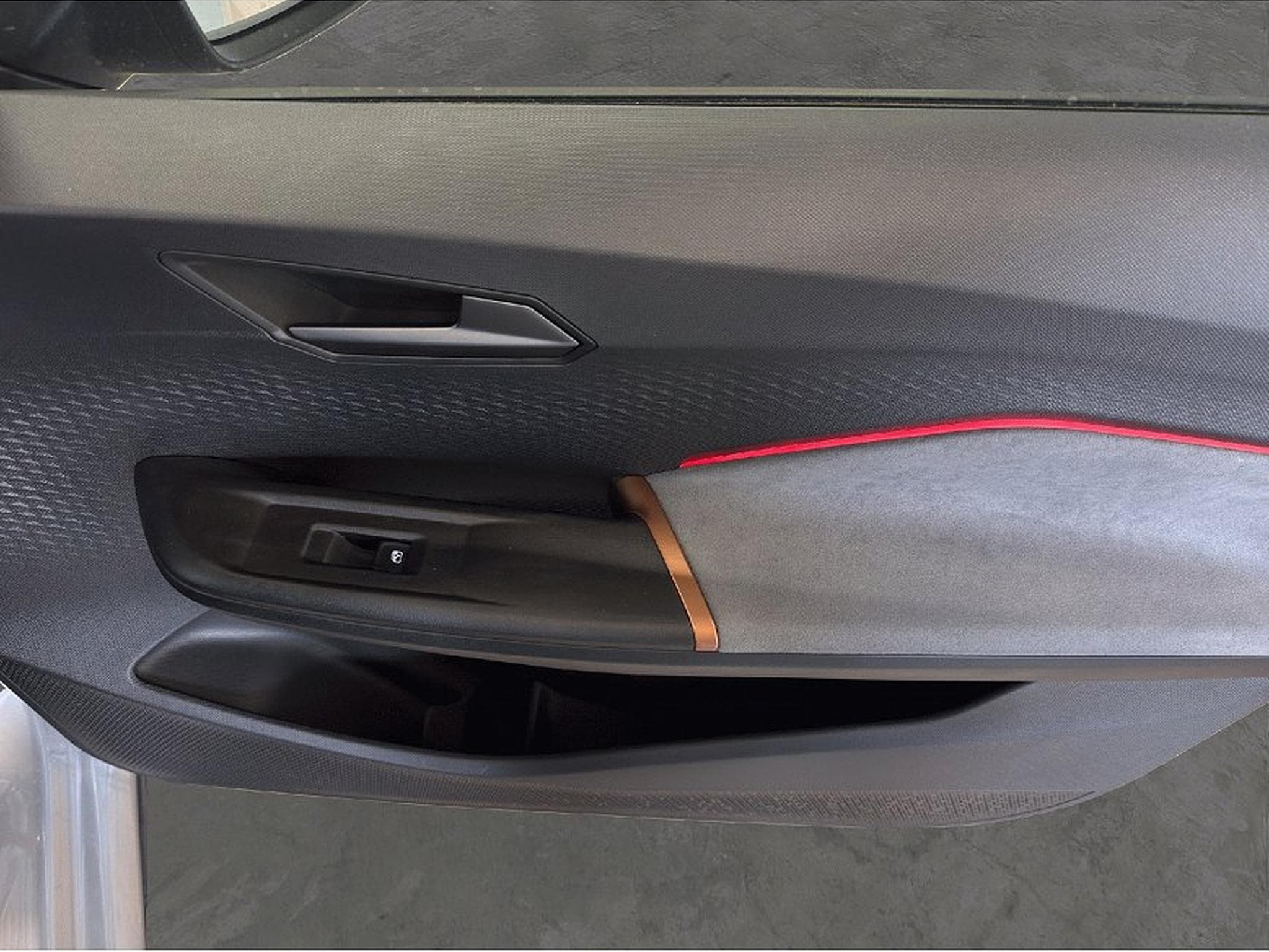 Cupra Born (2025) - Foto 19