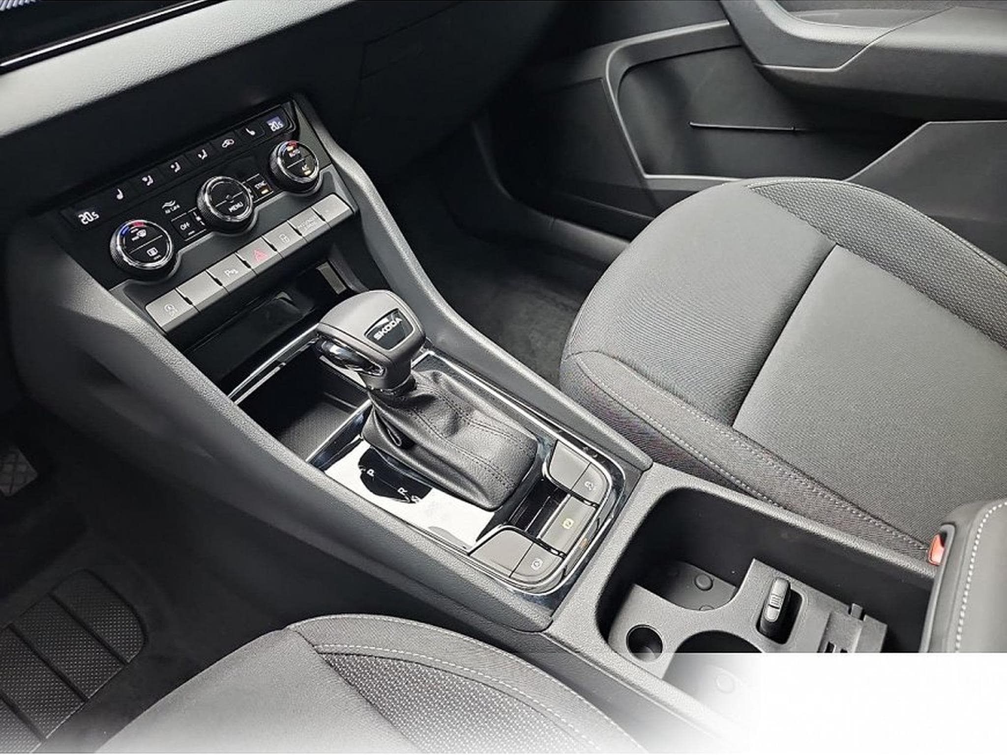 Skoda Karoq (2026) - Photo 11