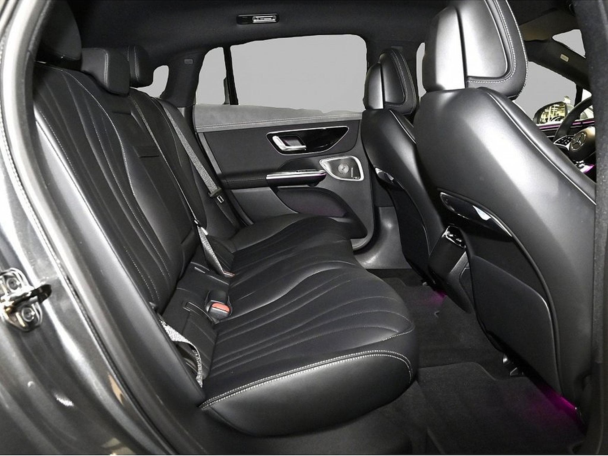 Mercedes EQ (2026) - Foto 4