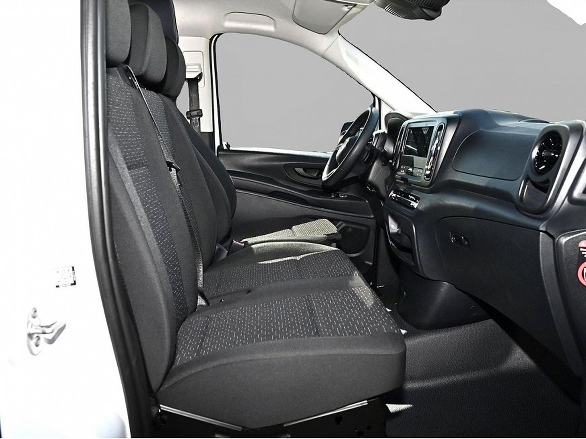 Mercedes Vito (2026) - Photo 2