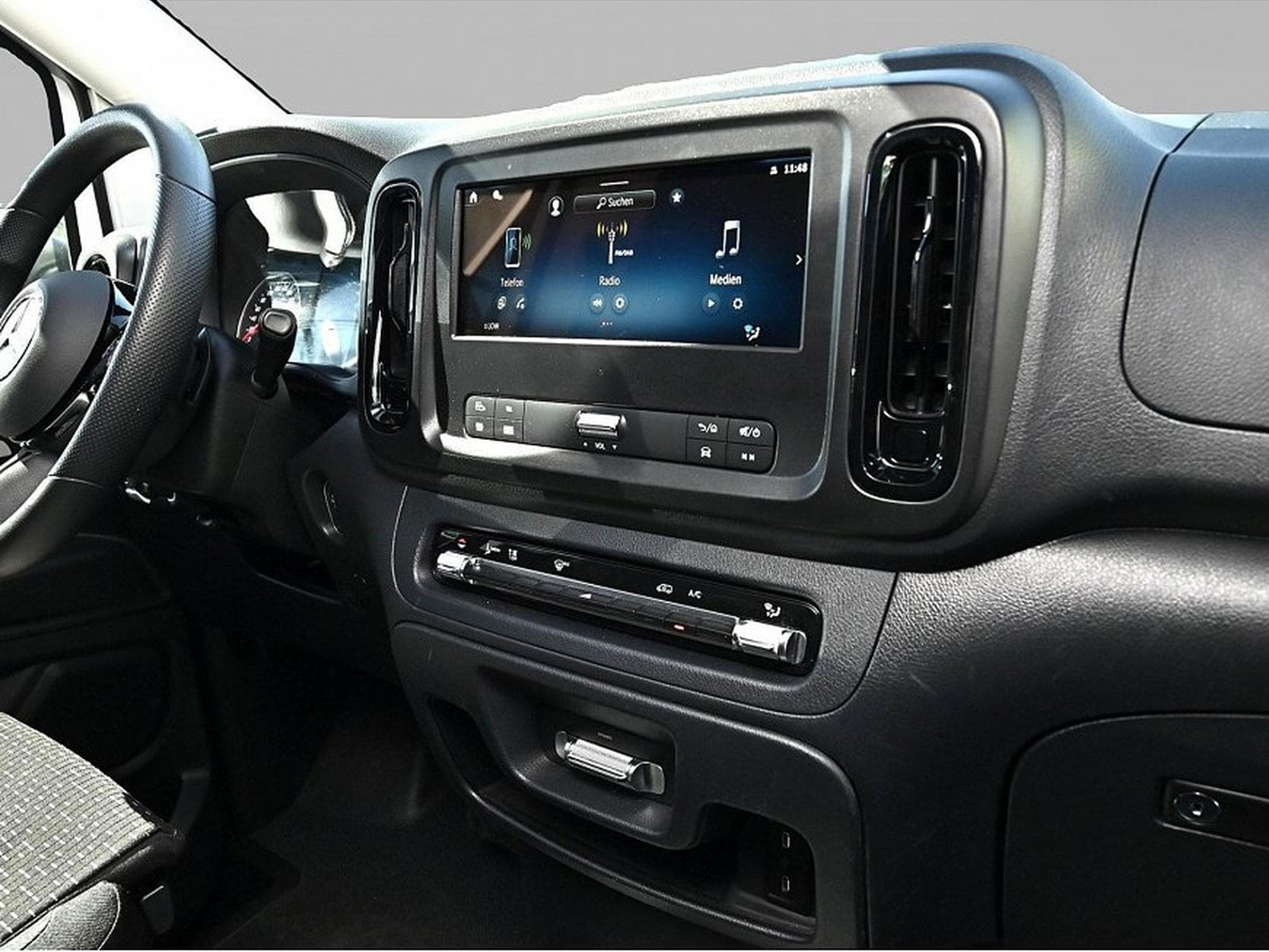 Mercedes Vito (2026) - Photo 4