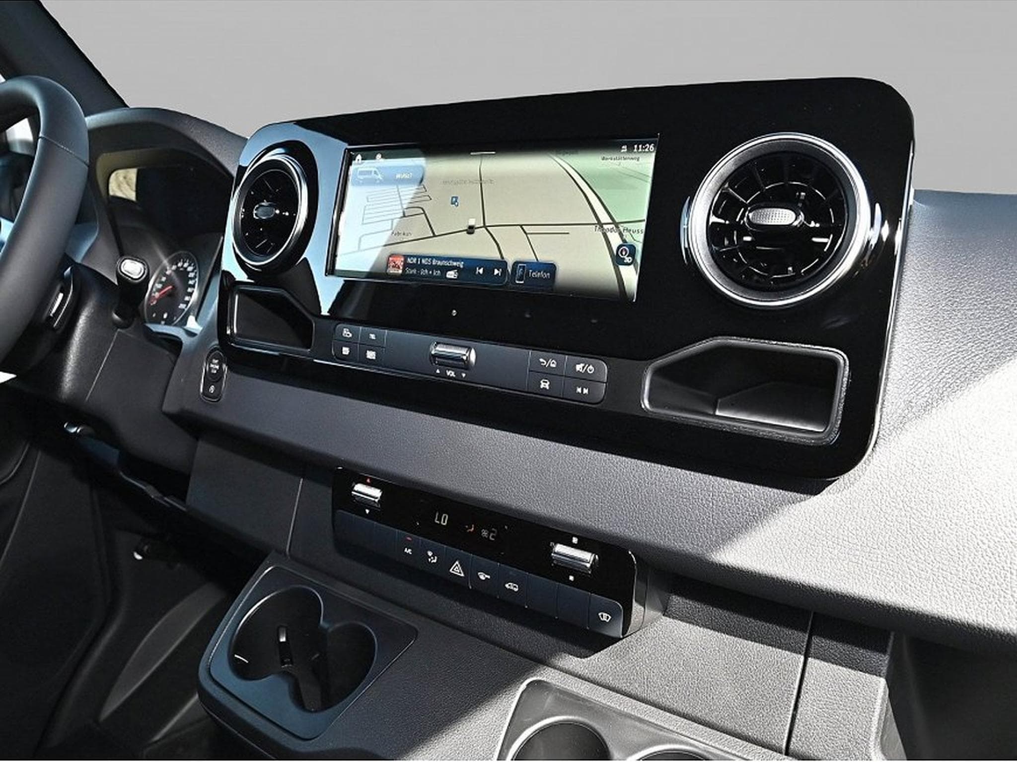 Mercedes Sprinter (2026) - Photo 4