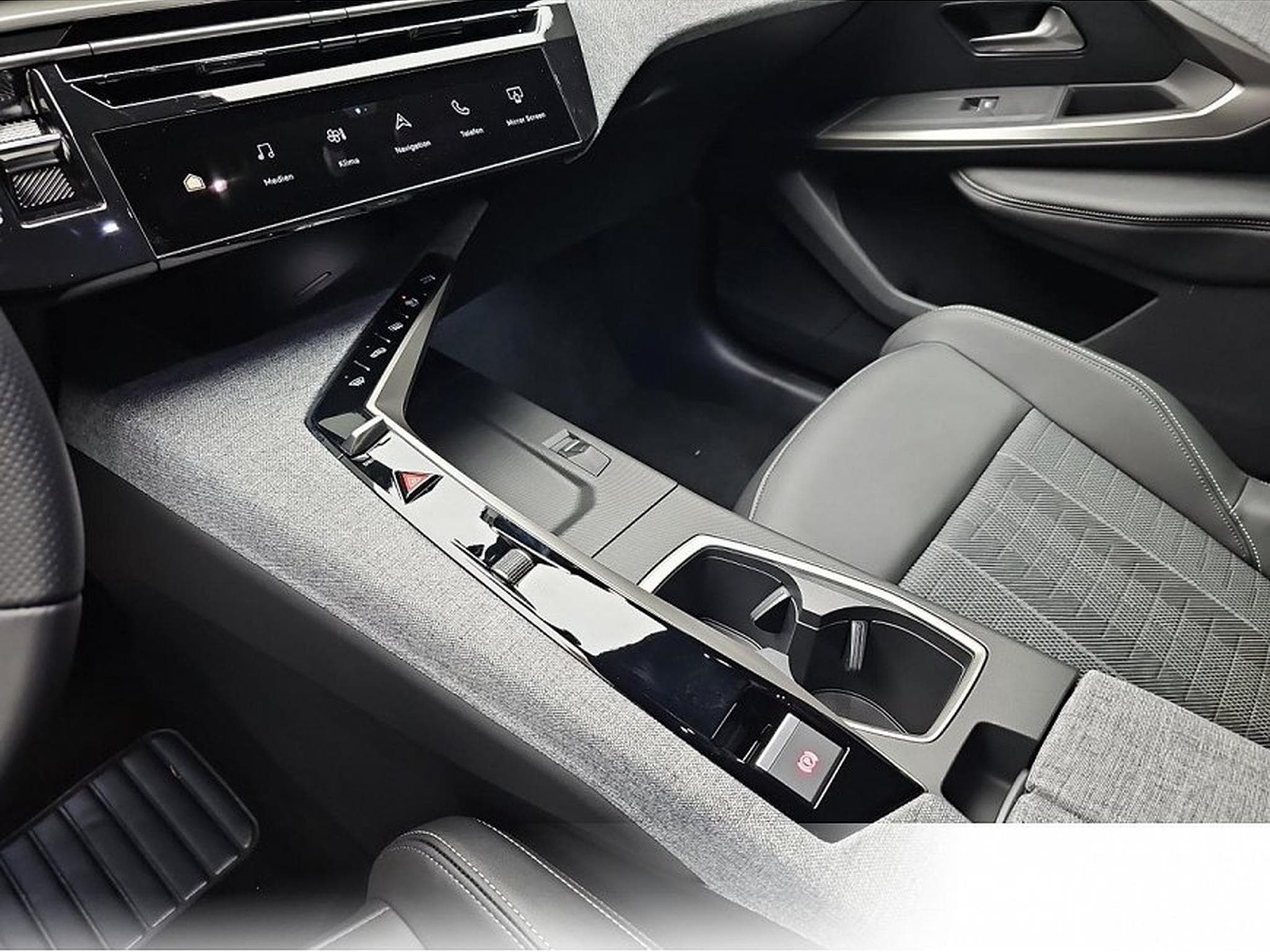 Peugeot 5008 (2026) - Photo 11