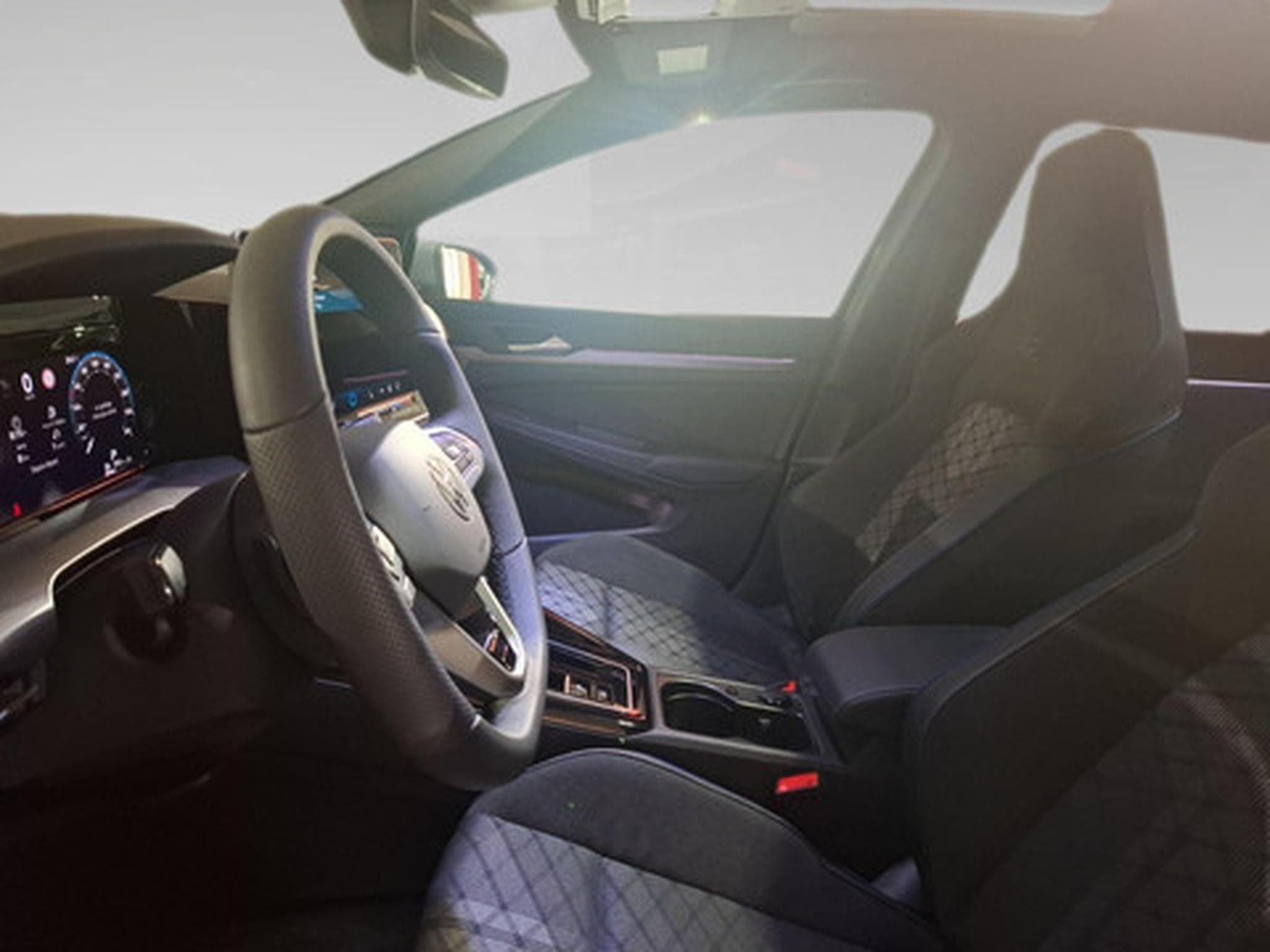 VW Golf Golf VIII R-Line (2025) - Photo 7