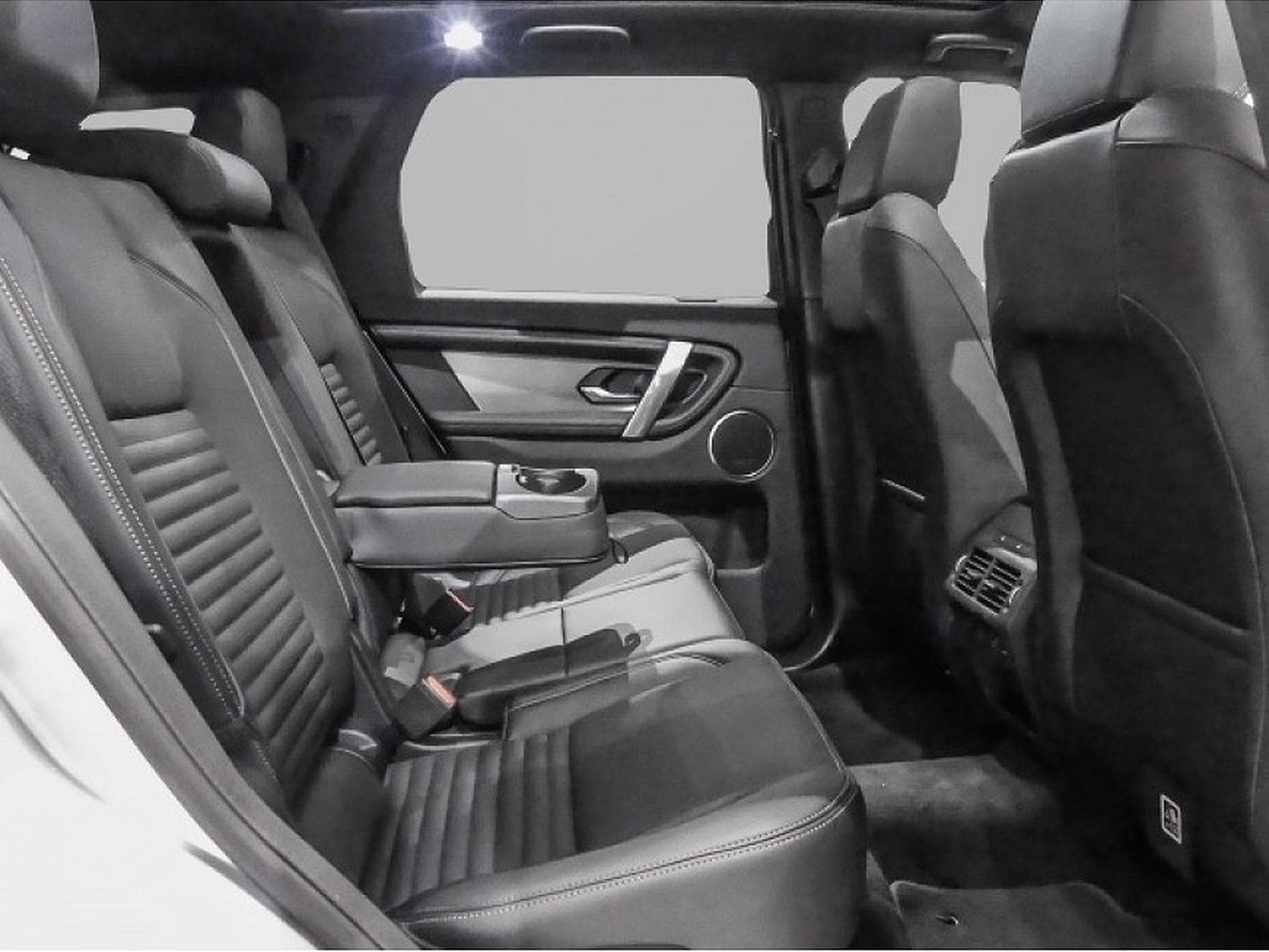 Land-Rover Discovery (2026) - Foto 4