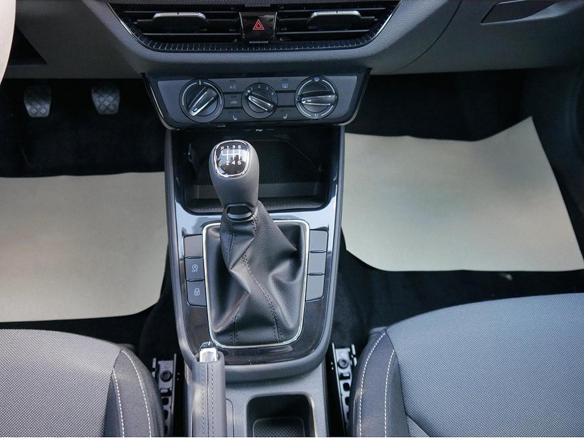 Skoda Fabia (2026) - Foto 14