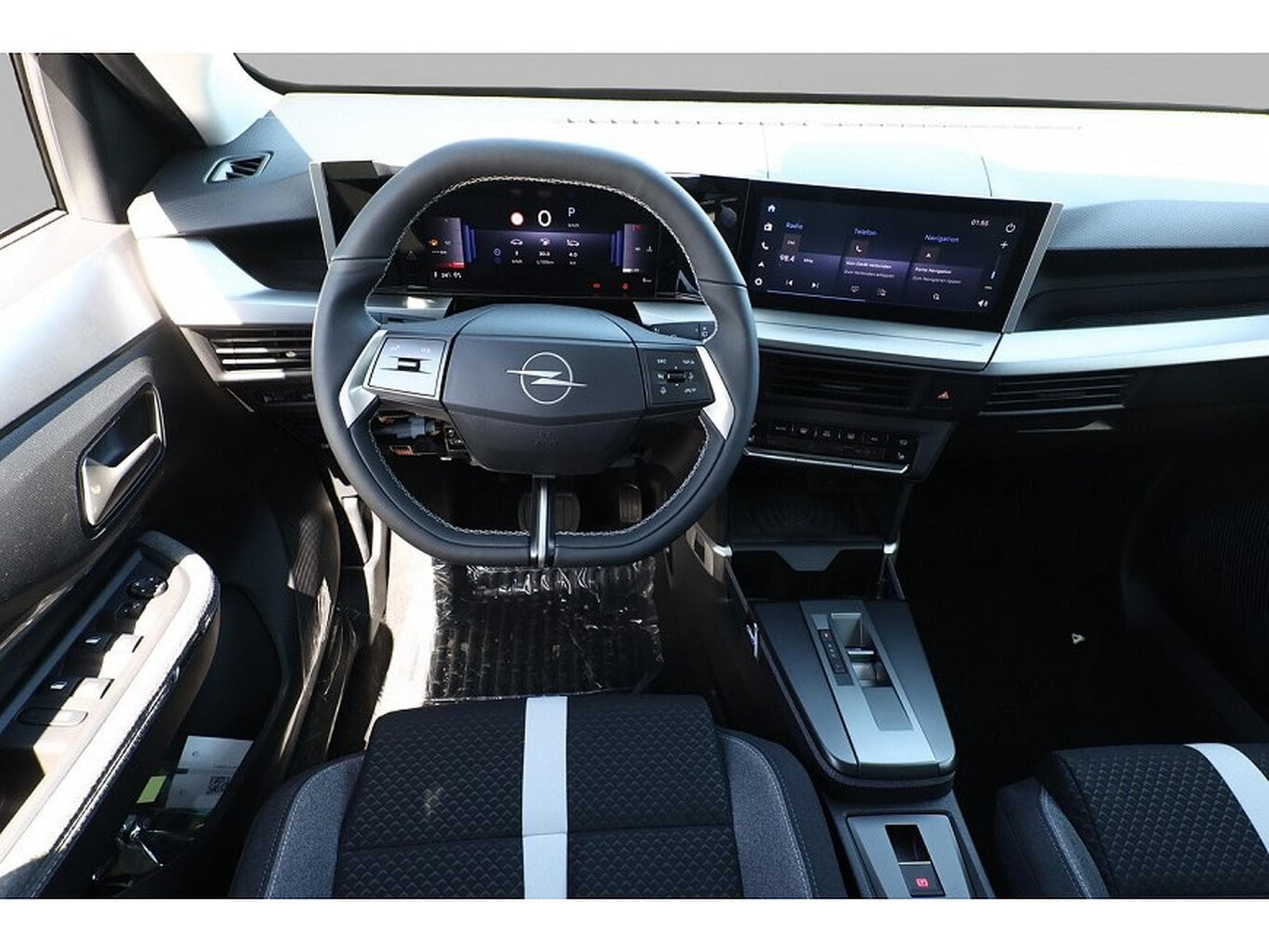 Opel Frontera (2025) - Photo 6