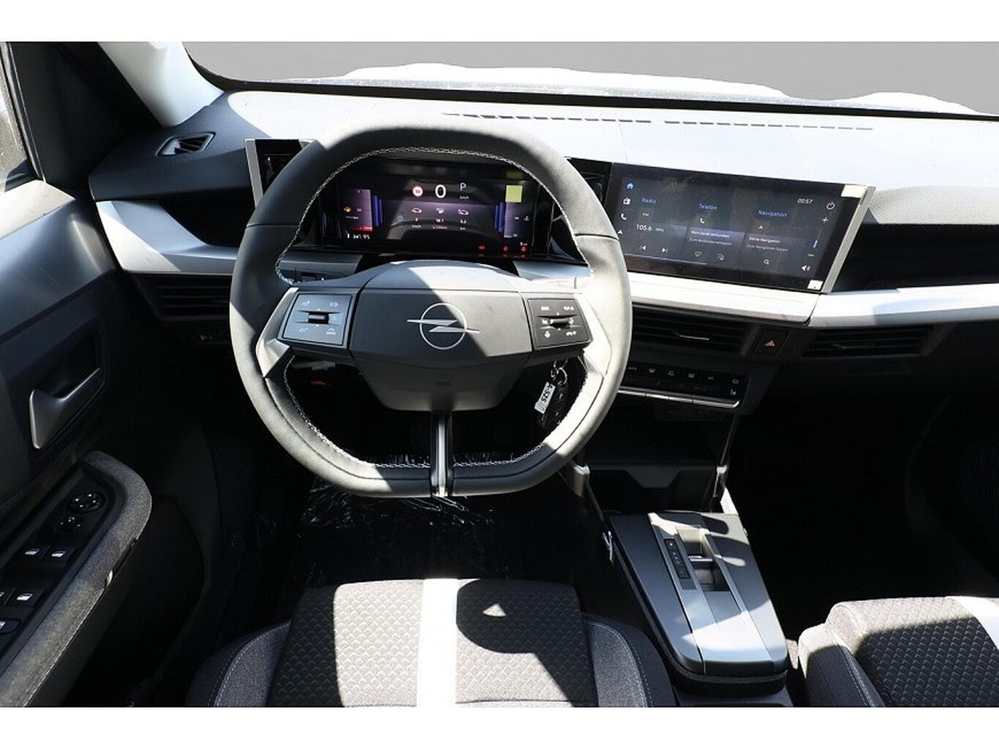 Opel Frontera (2025) - Foto 6