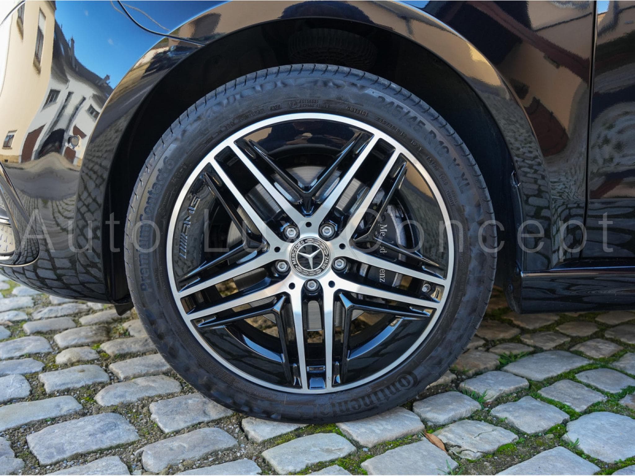 Mercedes V 300 d AMG Line L2 (2025) - Photo 18