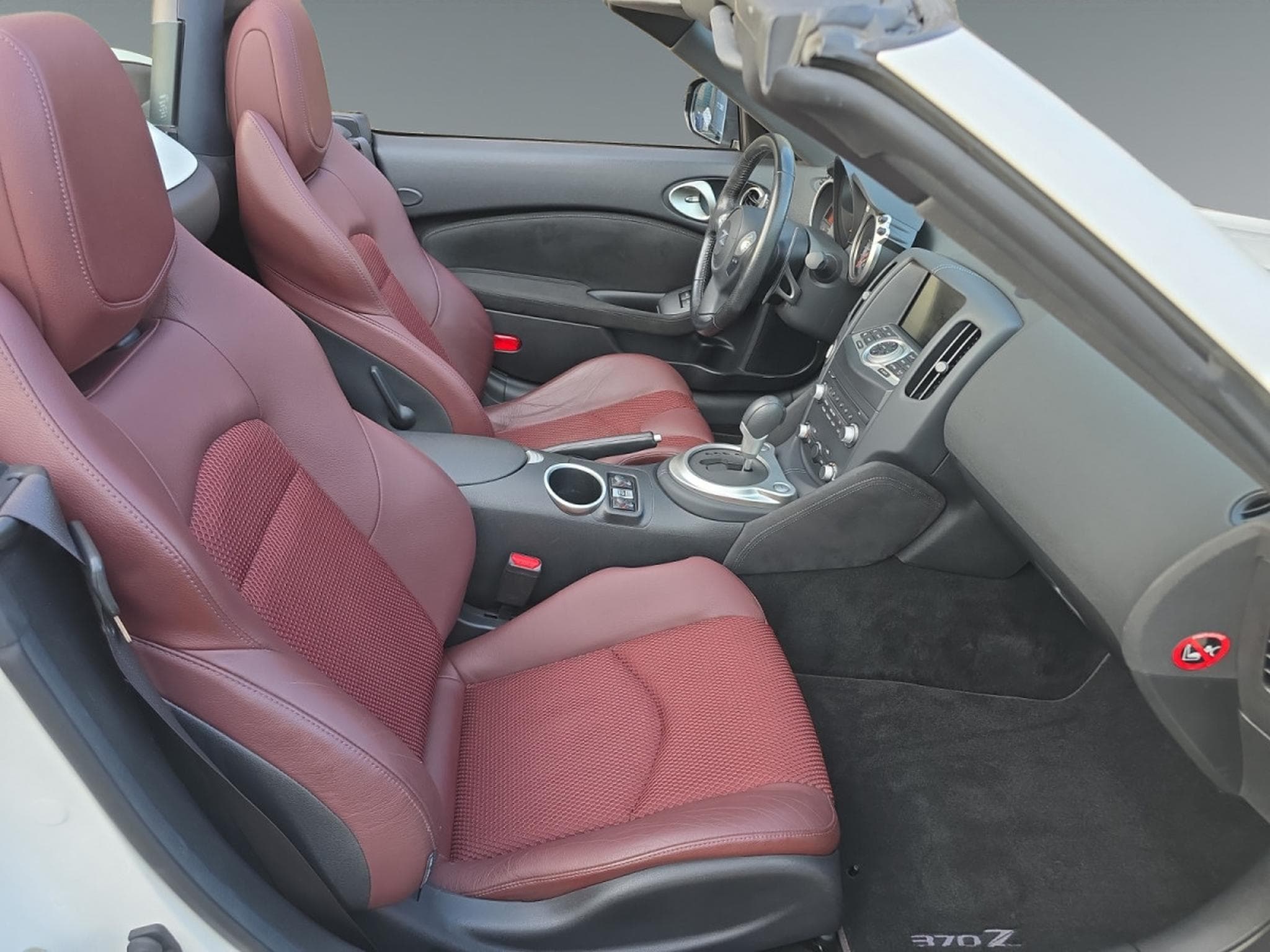 Nissan 370Z 3.7i Cabrio (2020) - Photo 15