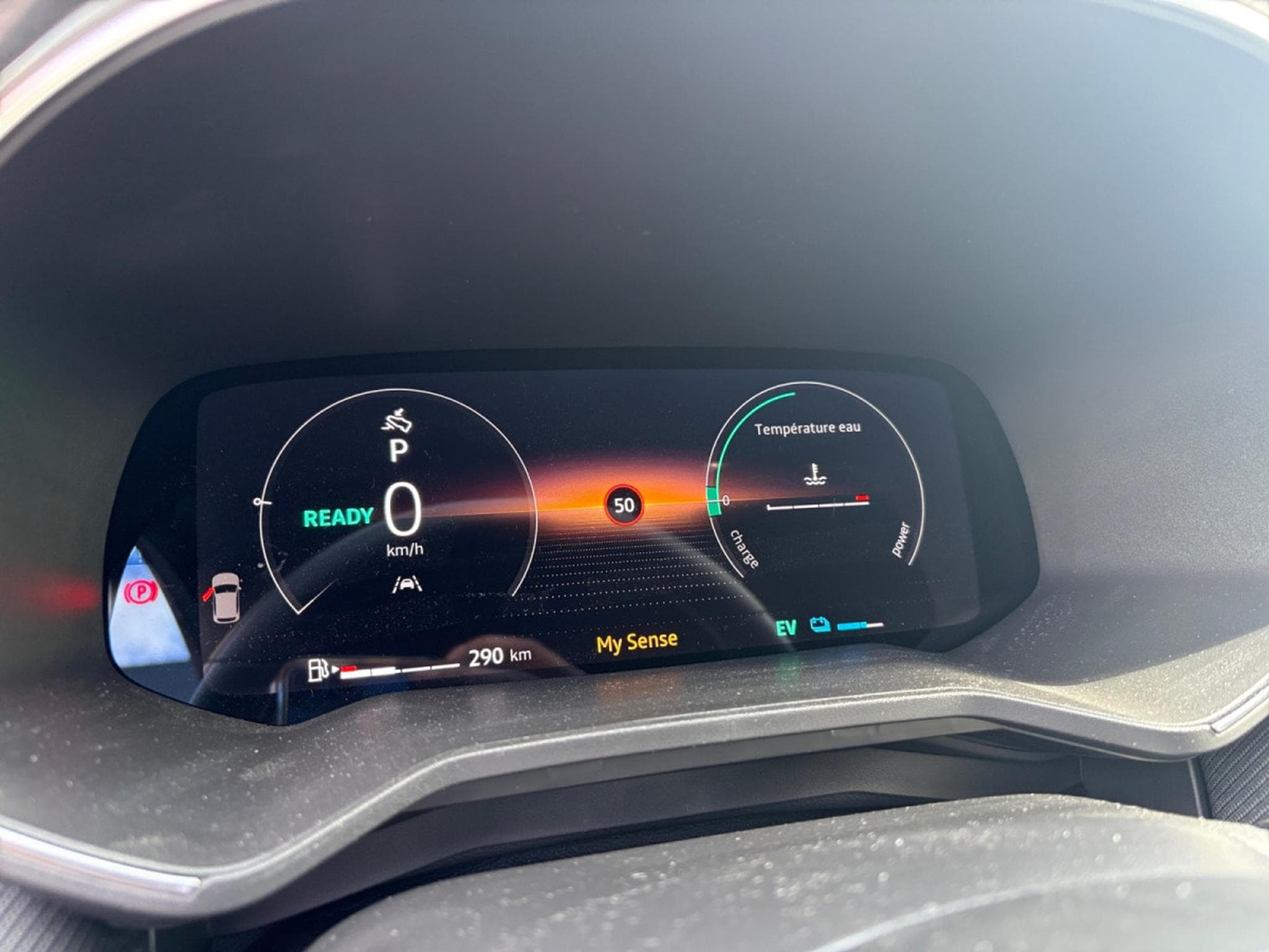 Renault Clio 1.6i Esprit Alpine E-Tech Full Hybrid (2025) - Photo 10