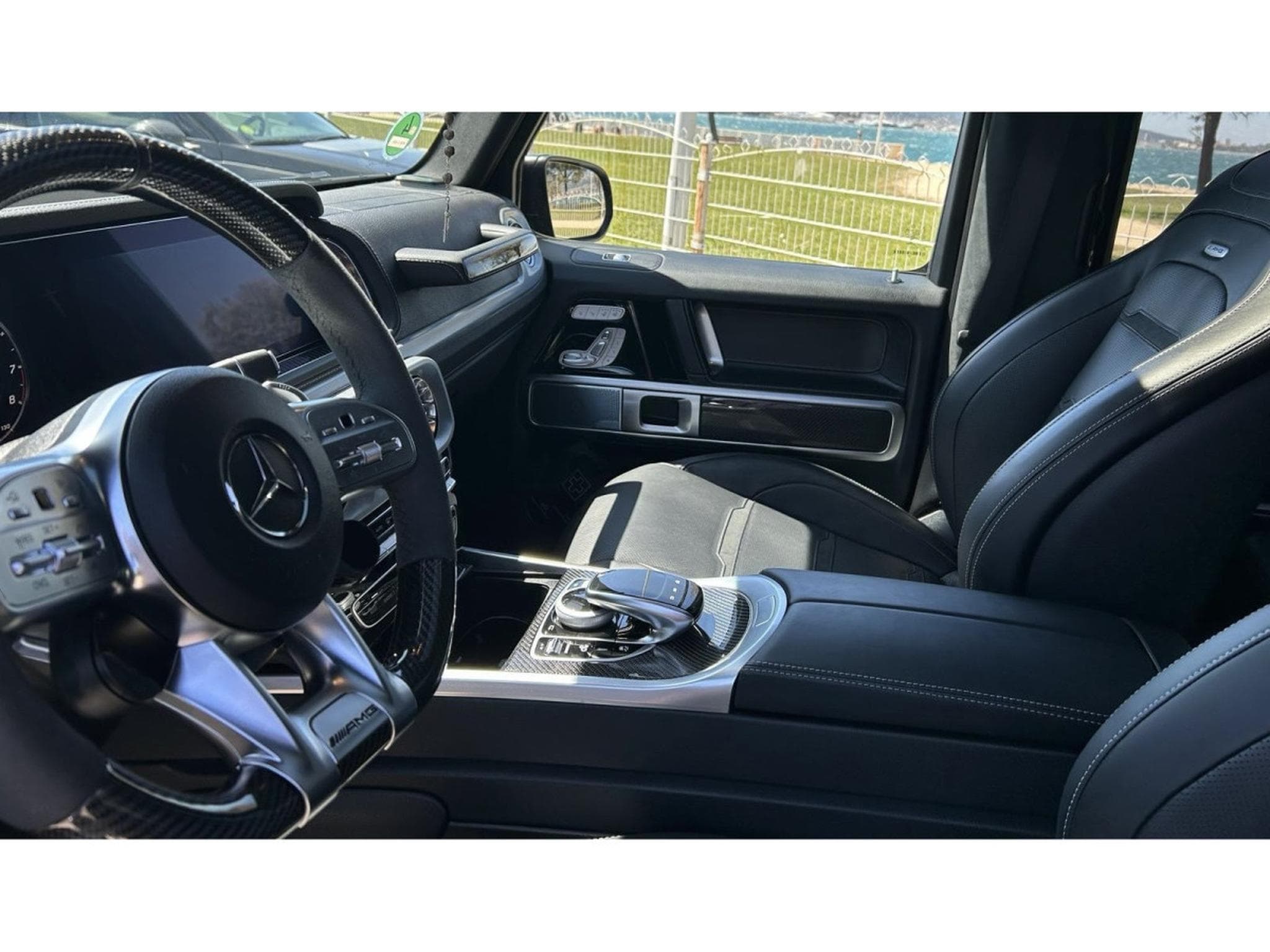 Mercedes G 63 AMG G63 AMG/DVD PAKET/22/CARBON/360/TV/VOLL/MAGNO (2022) - Photo 11