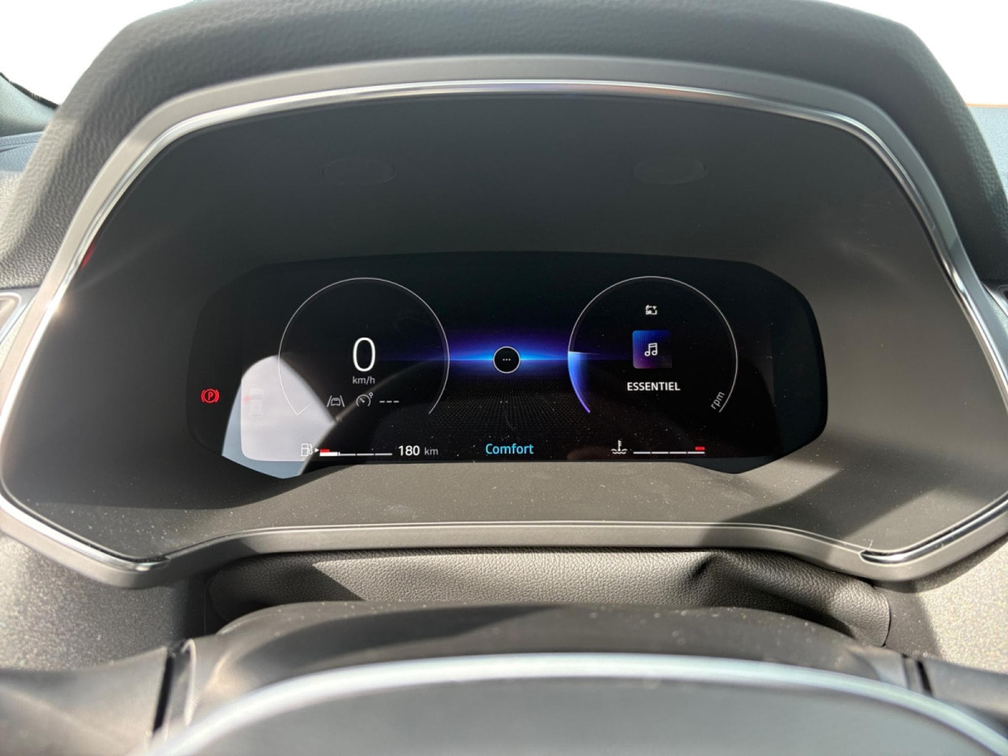 Renault Captur 1.33 TCe MHEV Techno GPF (2026) - Foto 8