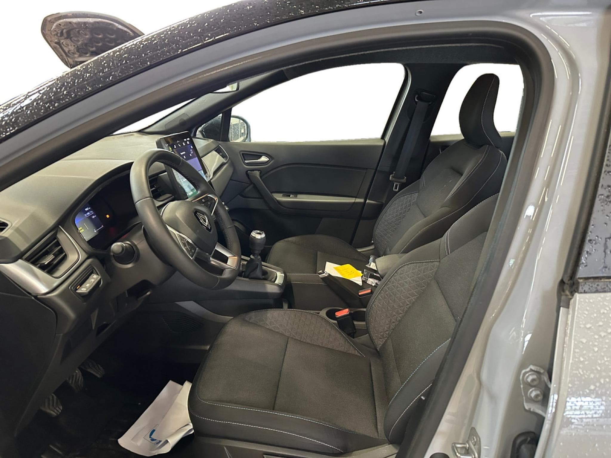 Renault Captur 1.0 Tce Evolution GPF (2025) - Photo 6