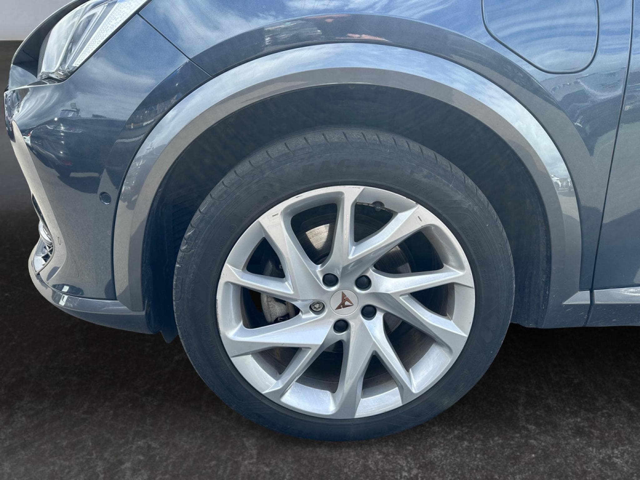 Cupra Formentor 1.4 e-Hybrid PHEV DSG (2023) - Photo 6
