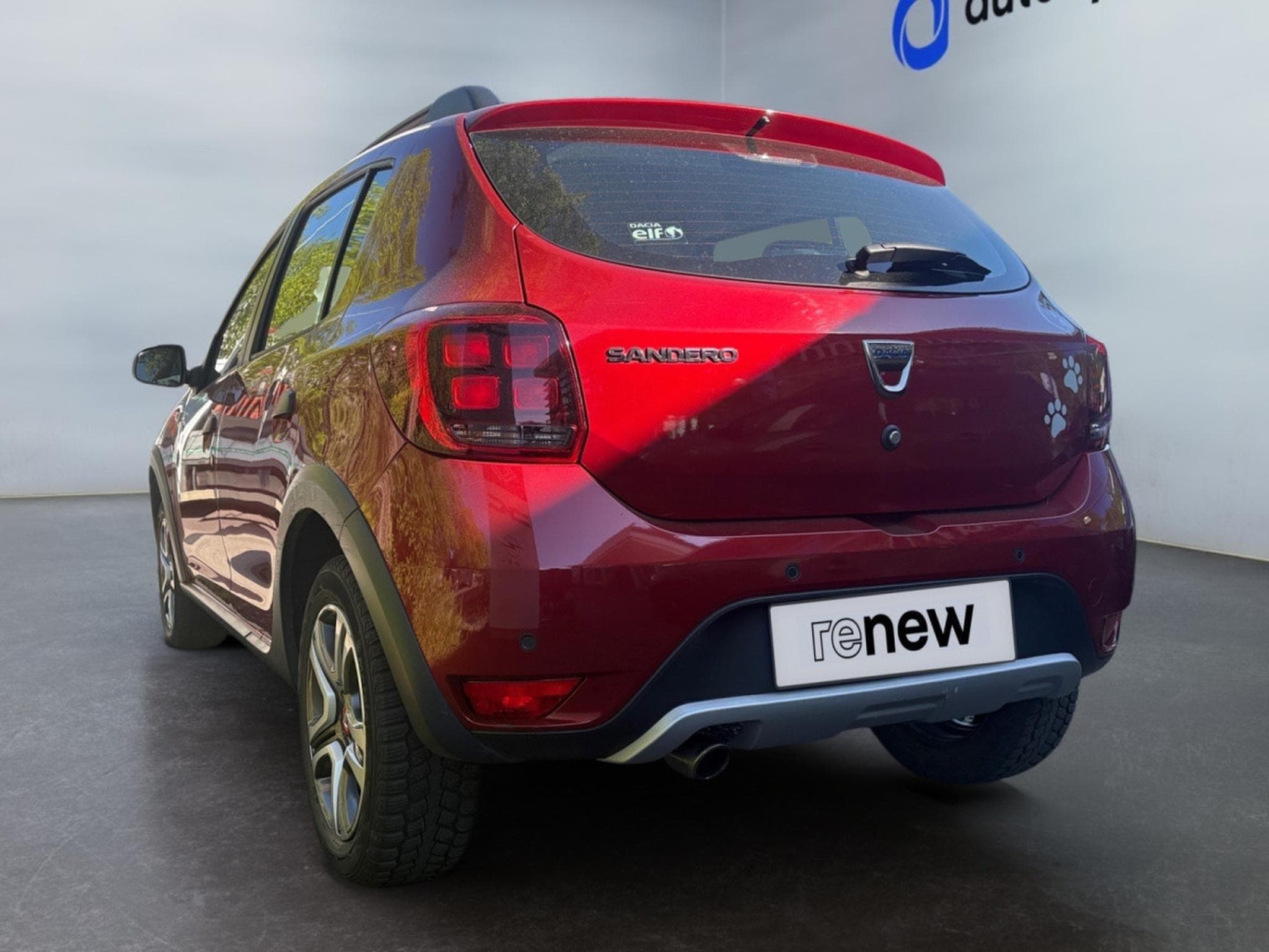 Dacia Sandero 0.9 TCe Stepway Techroad (2019) - Photo 3