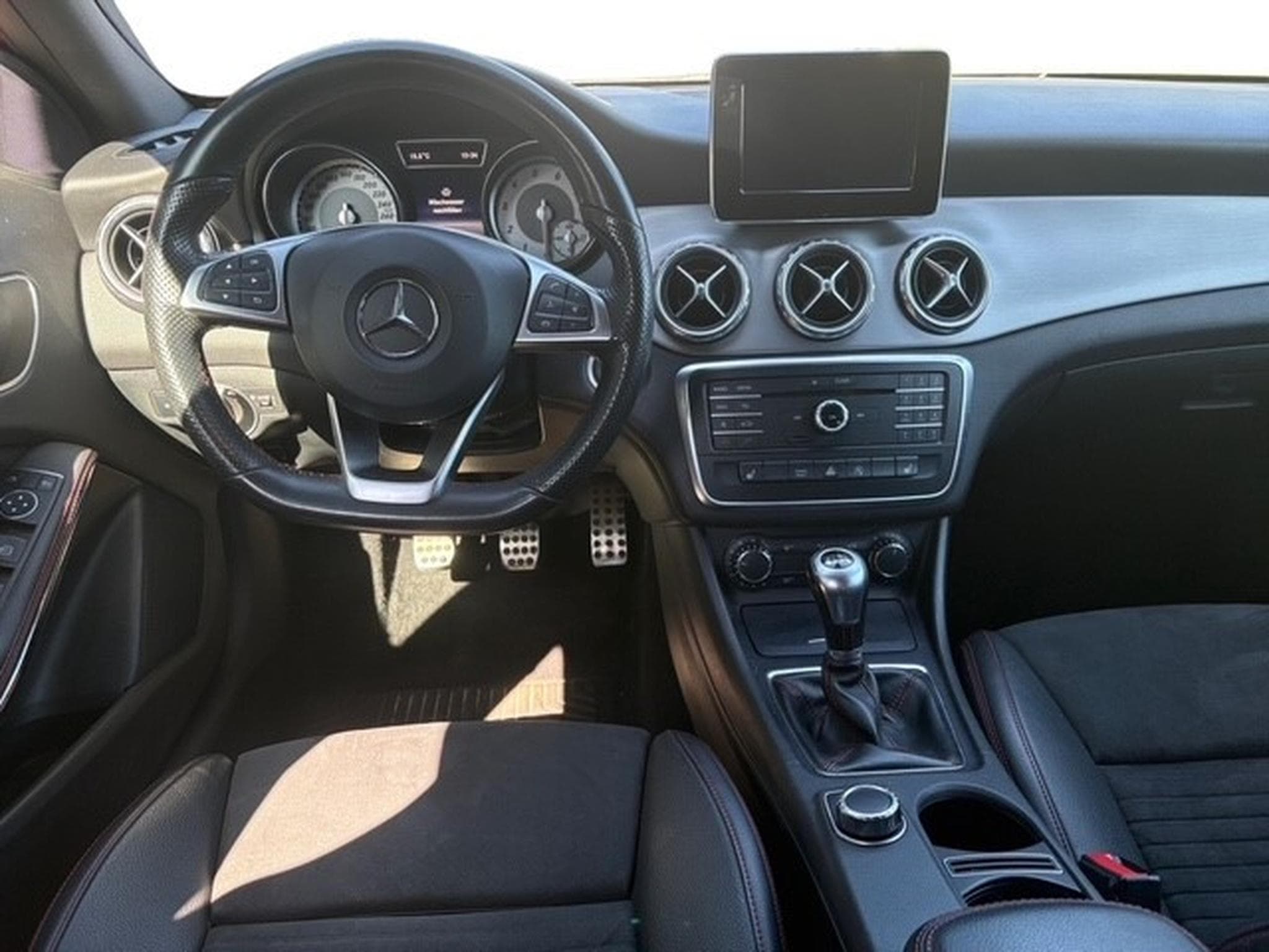 Mercedes GLA 200 GLA 200 (2016) - Photo 7